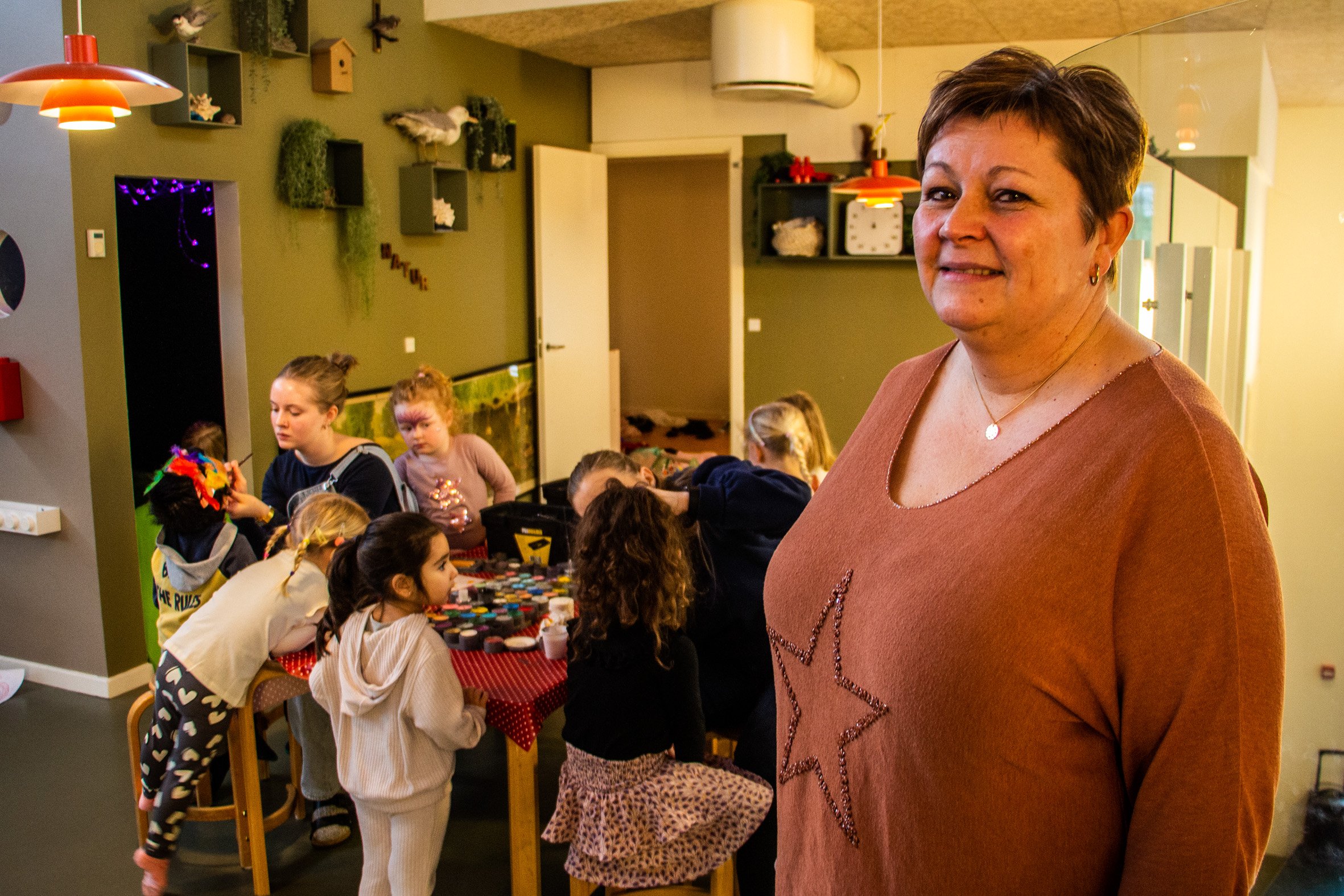 Alle skal have mulighed for at være en del af det. Forældrene skal også være inddraget, siger Lotte Gisselmann Pedersen, leder i Børnehuset Toftekær. Foto: Finn Due Larsen.