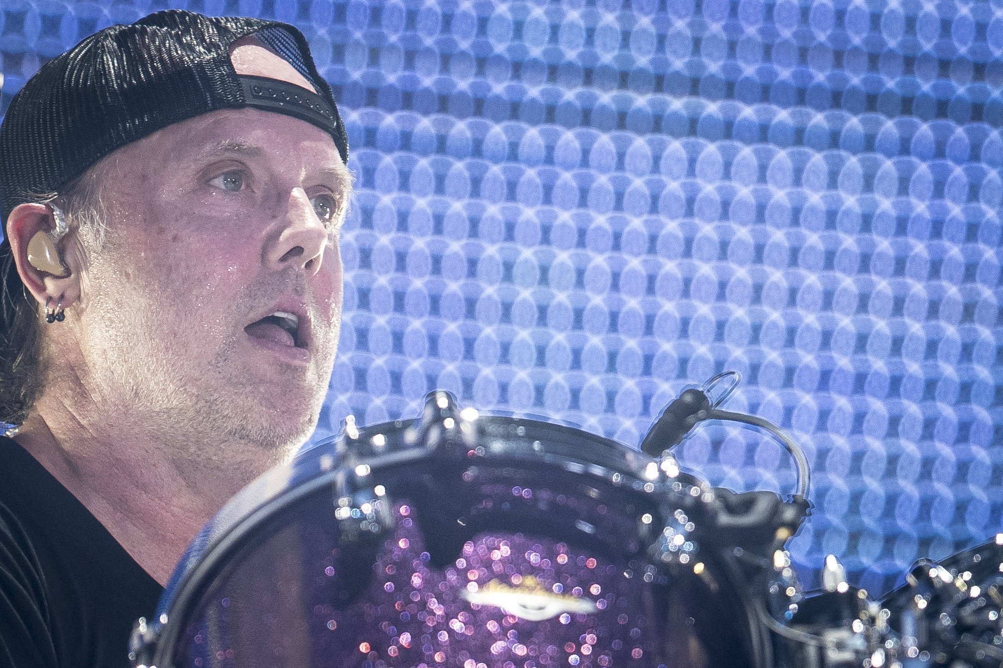 Han tog til USA for at blive tennisspiller. Uden held. I stedet blev han trommeslager i verdens største rockband. Den 26. december fylder Lars Ulrich 60 år.
