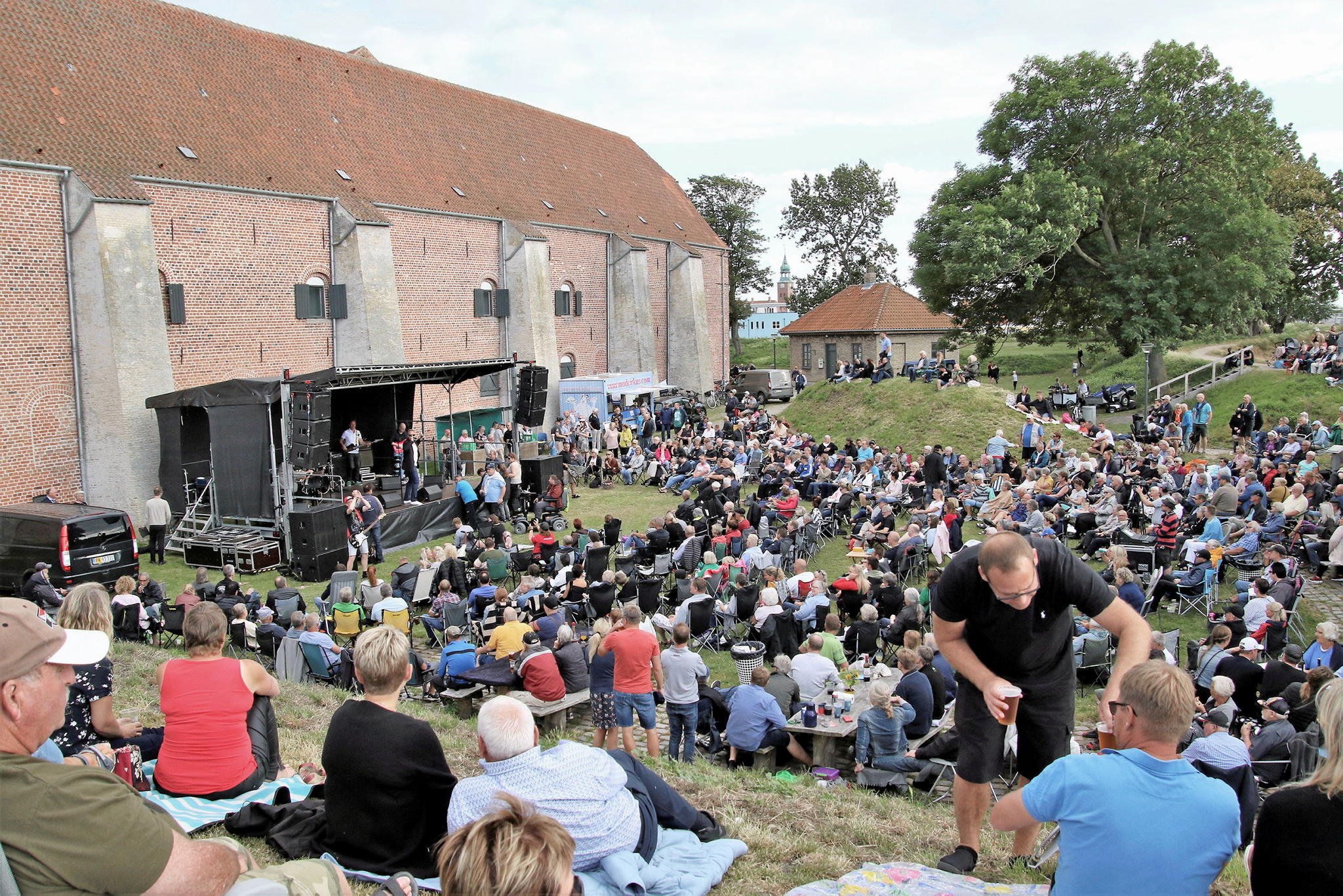 Picnic-koncerterne er for længst blevet en samlende tradition i Korsør. Foto: Johannes Flintholm