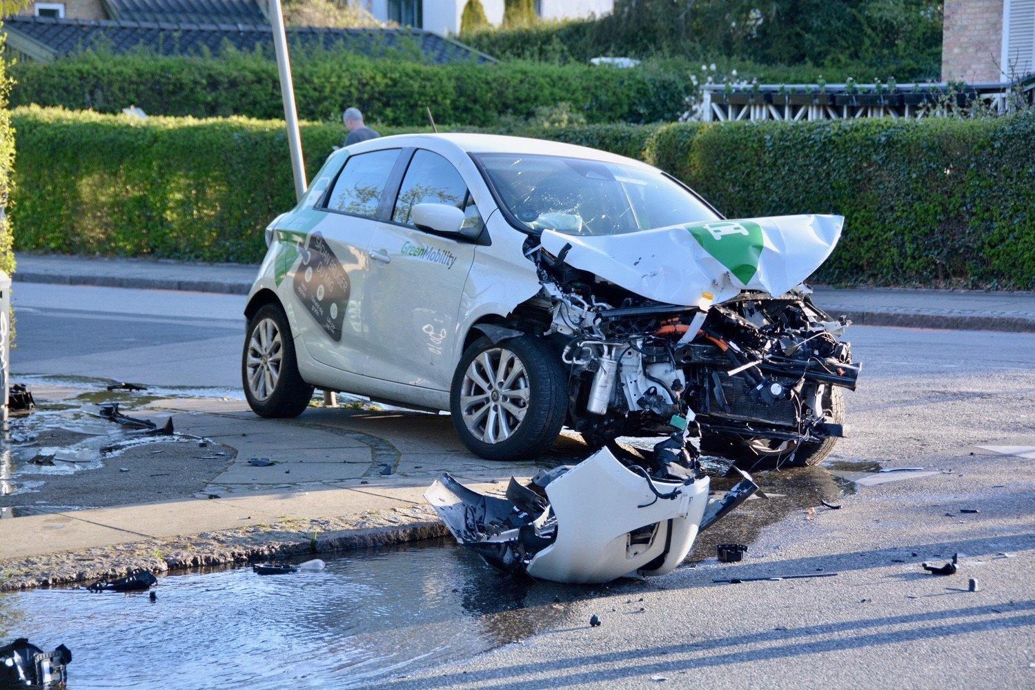 En 19-årig mand var føreren af Green Mobility-bilen, der den 29. april ramte en bil på Dyssegårdsvej.