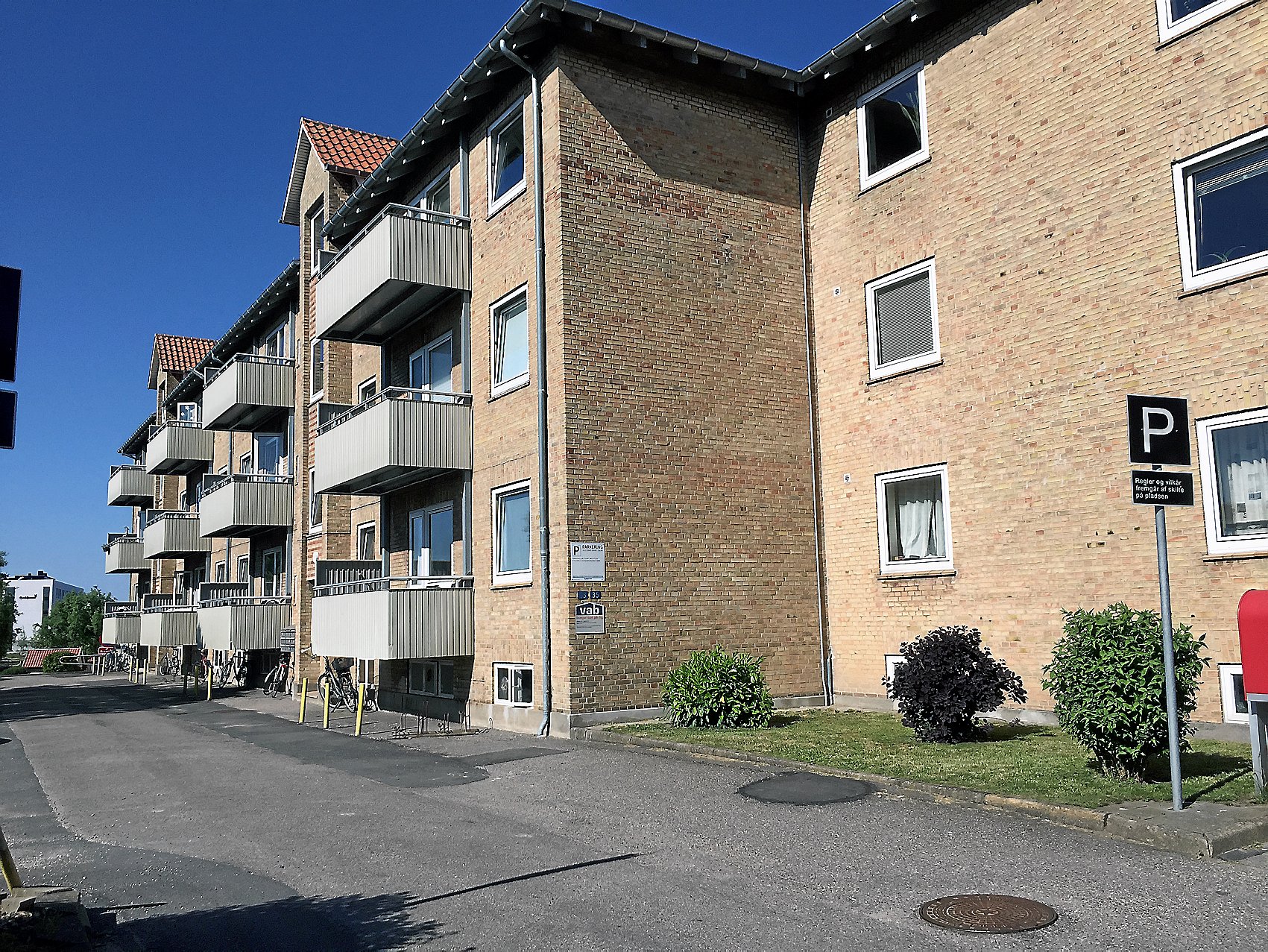 De 78 boliger i afdelingen Labæk-Fjordgårdsvej i Holbæk er den dyreste renoveringssag, som VAB har gang i for tiden.