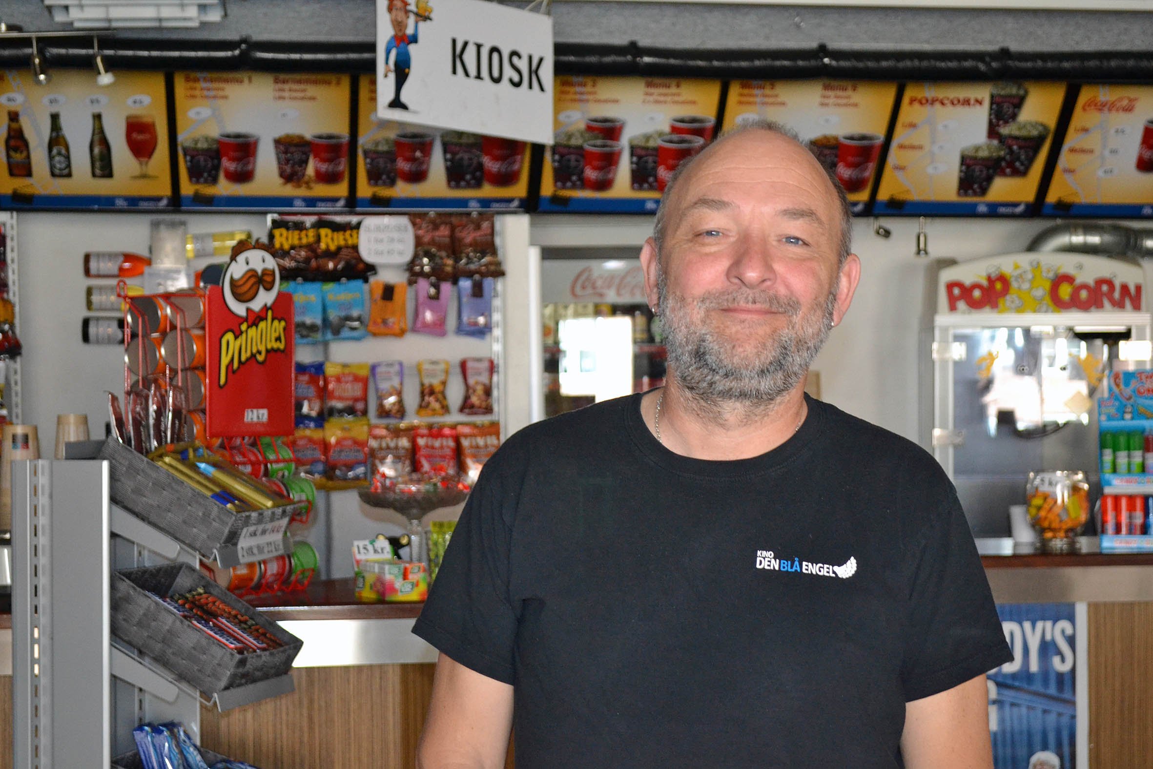 Brian Sønder Andersen, ejer af Kino Den Blå Engel, frygter for mulig tilbagebetaling af corona-hjælpepakker.