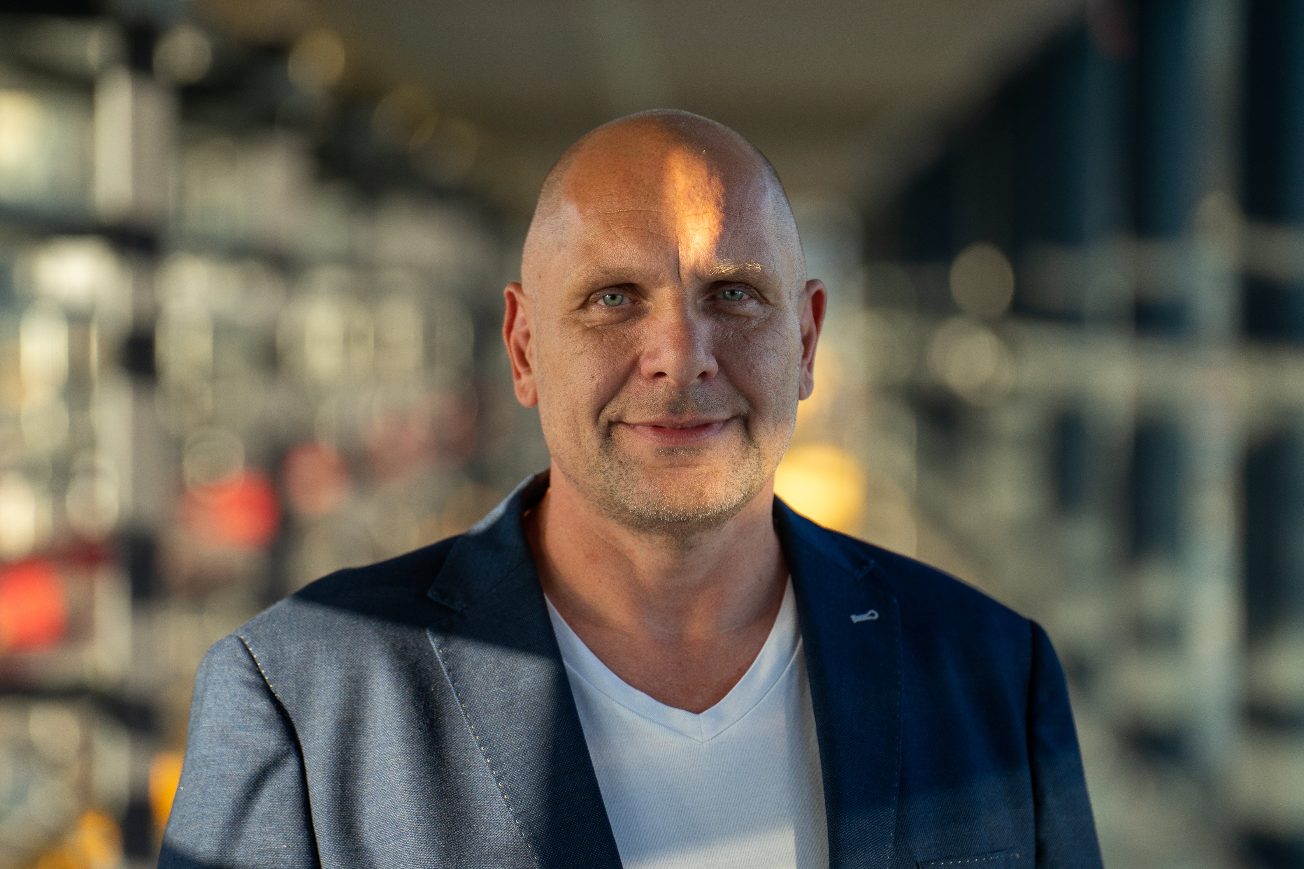 Lars Thomsen, Bylisten.