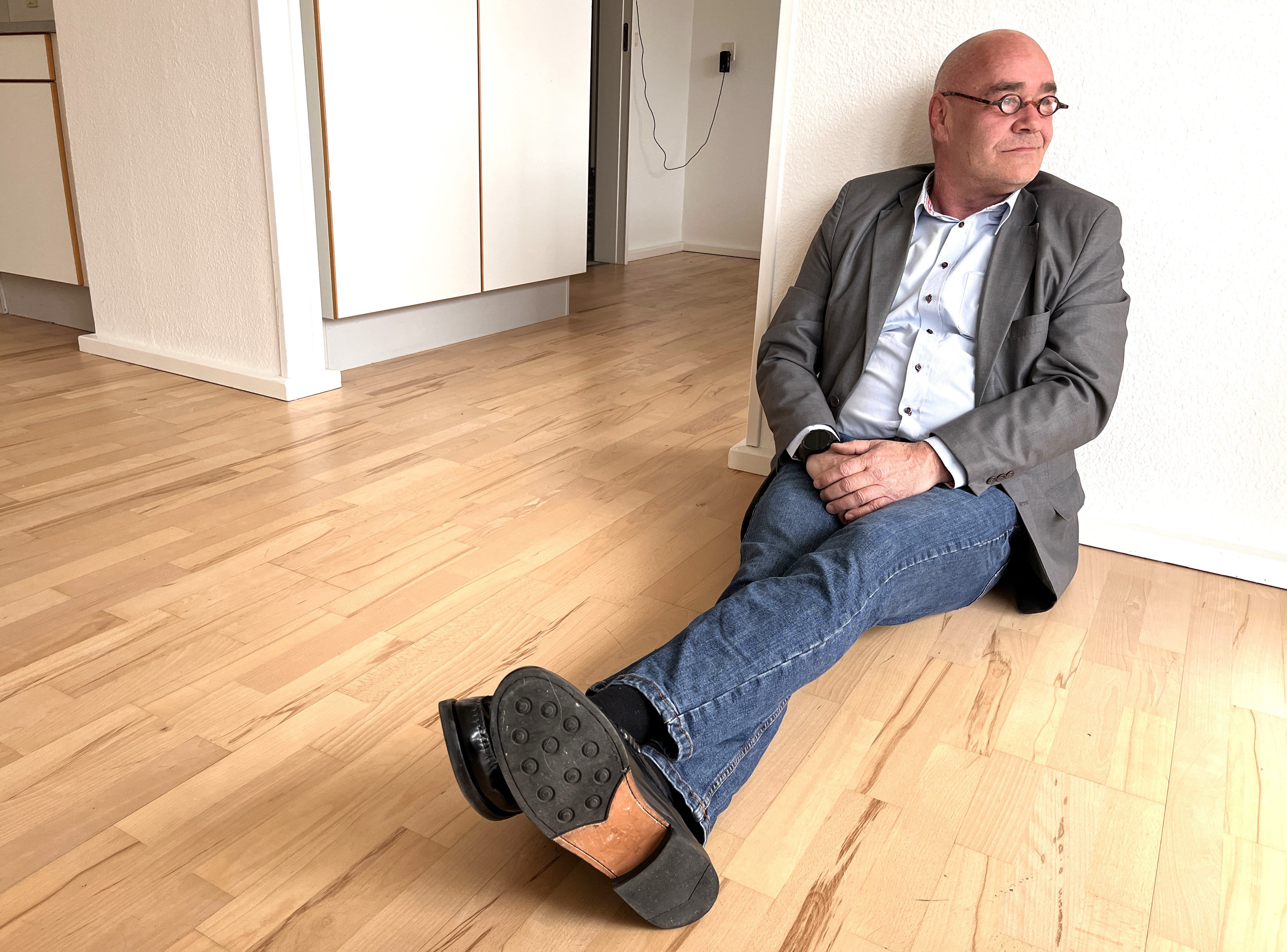 Her drog Morten Steens far sit sidste suk for knapt to uger siden, og Morten Steen inviterer ind og fortæller, hvad der har gjort sorgen lettere. Foto: Henrik Helmer Petersen