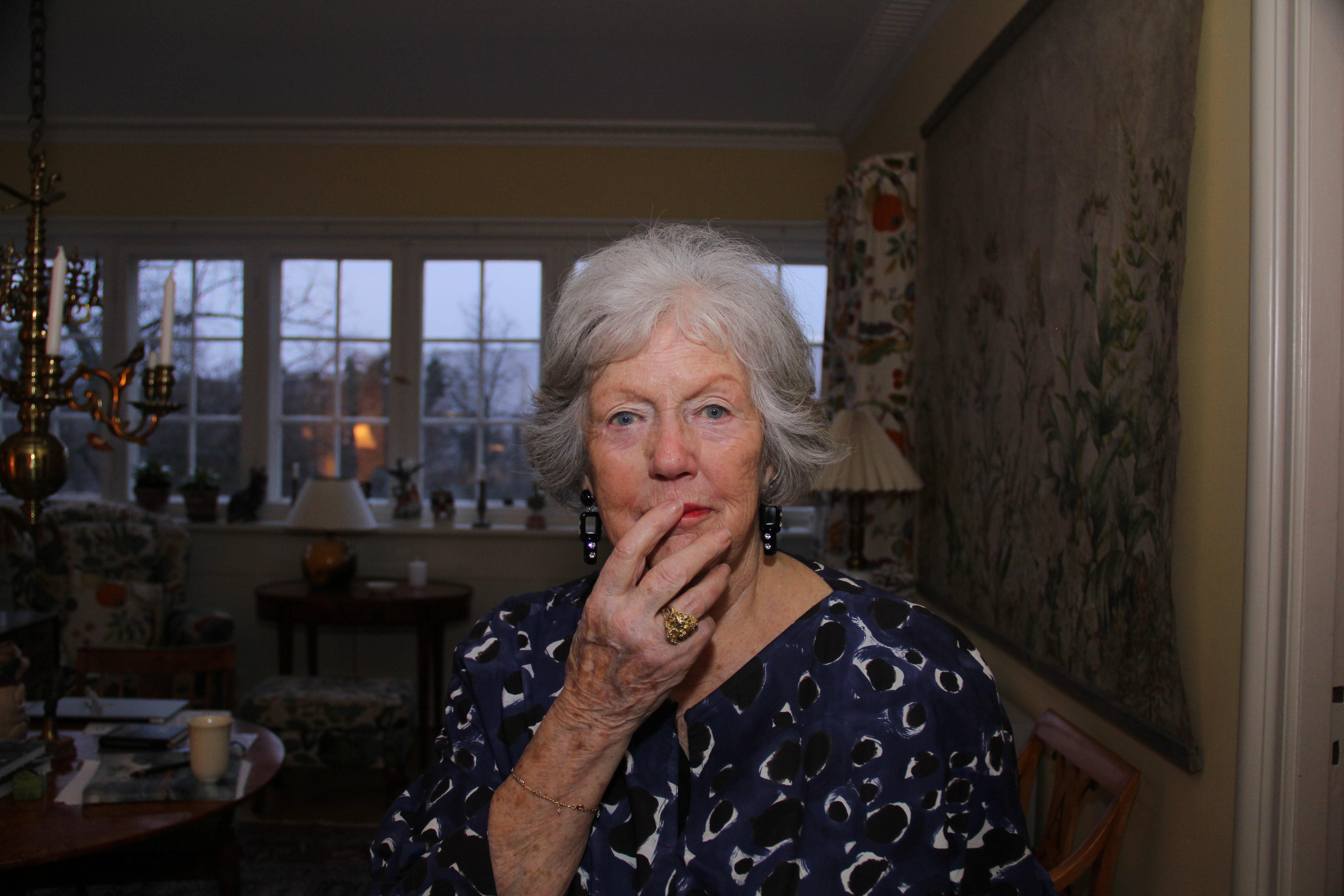 Kunsthistoriker Alice Fanøe har i 40 år holdt foredrag om aktuelle udstillinger gennem FOF Nordsjælland, og da hun blev sagt op før jul, medførte det en storm af klager fra hendes kursister. Foto: Joachim Christensen