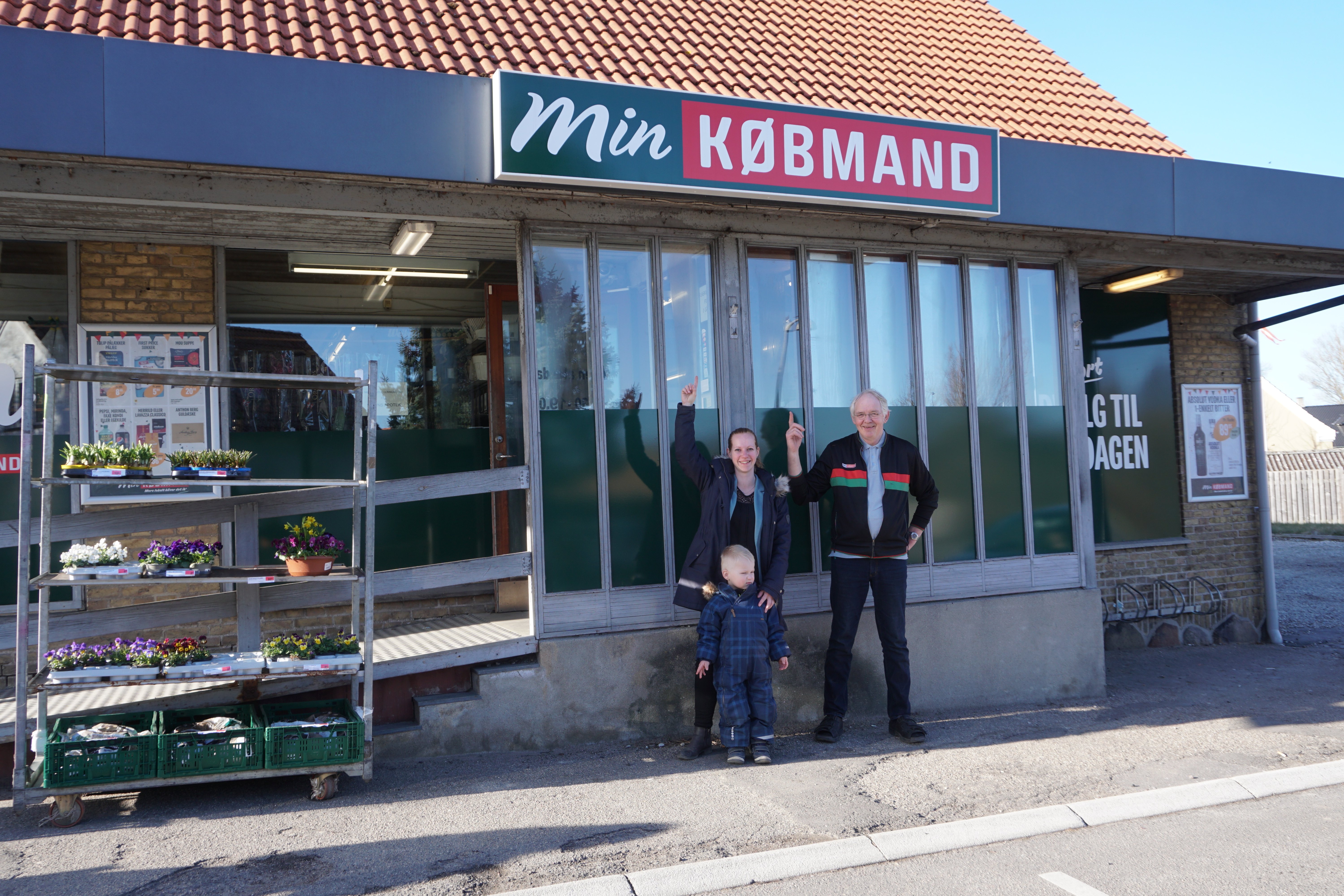 I Lyderslev på Stevns er købmanden reddet af byens borgere. En tilsvarende redningsaktion er nu gået i gang i Toksværd. Privatfoto