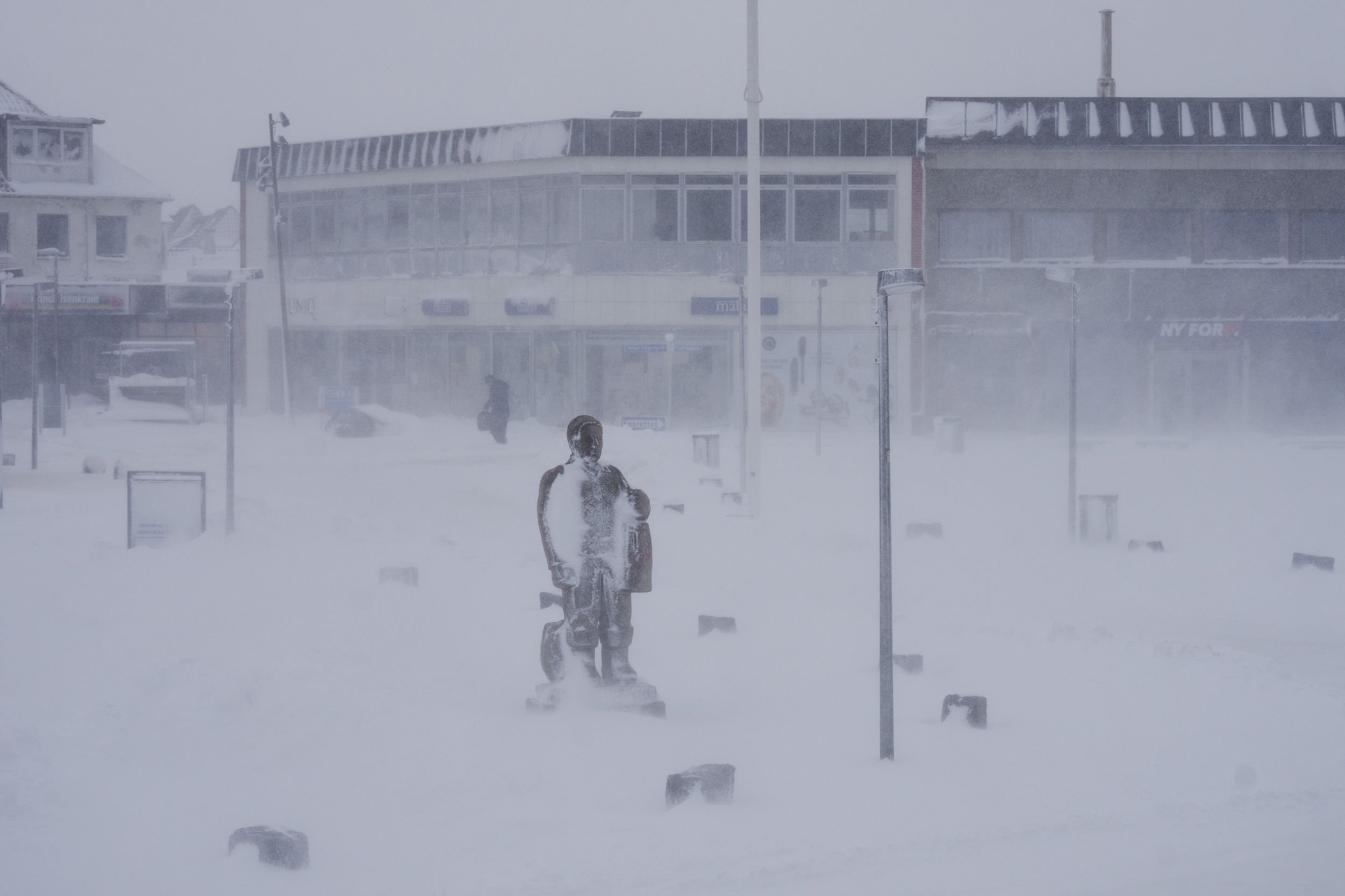 DMI's varsel om snestorm holdt stik. Intet tyder på, at vejrforholdene har skubbet sneen længere nordover.