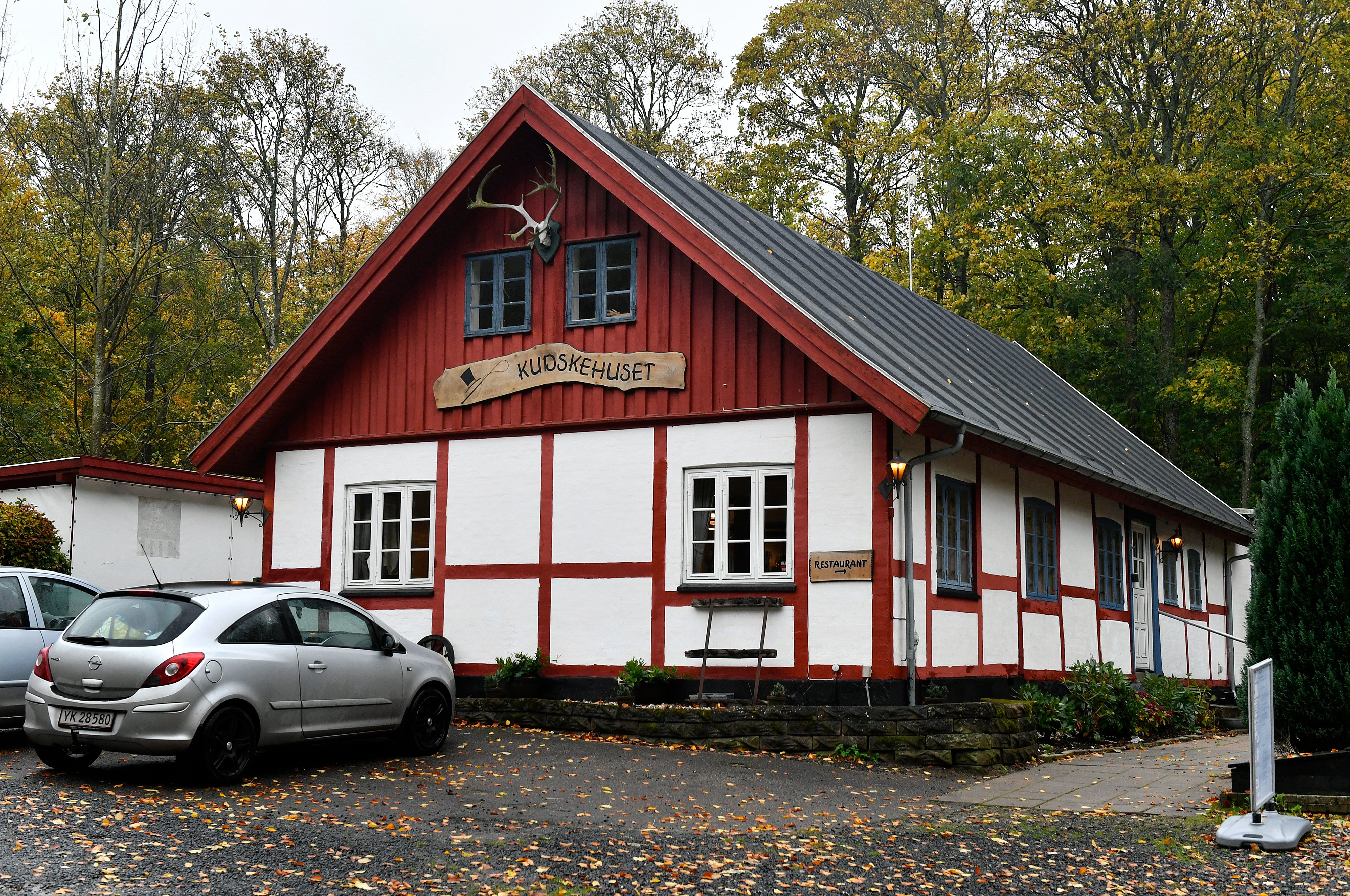 Kudskehuset nord for Ringsted har vist sig svært at drive som restaurant. I 2015 og sidste år gik stedet konkurs som følge af økonomisk underskud.