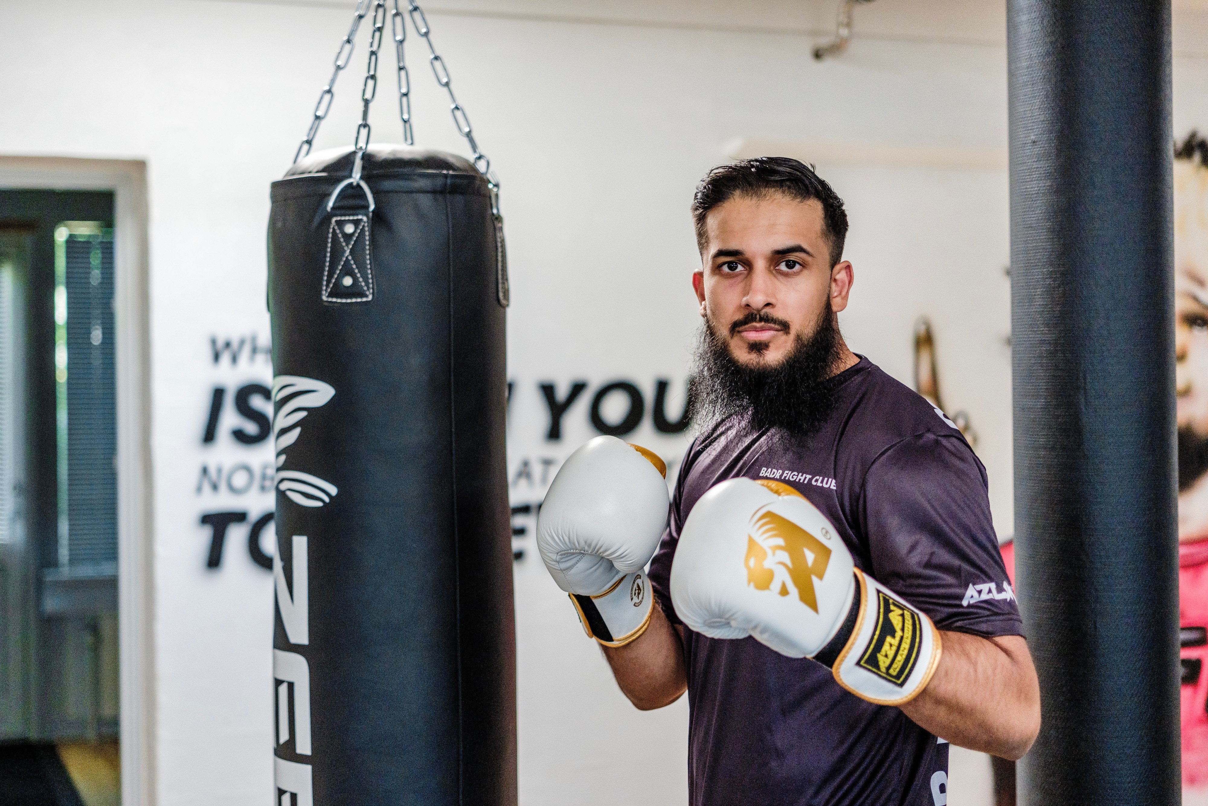 Hamza Rashid er stifter af Badr Fight Club, som er åbnet i Naverland i 2023.