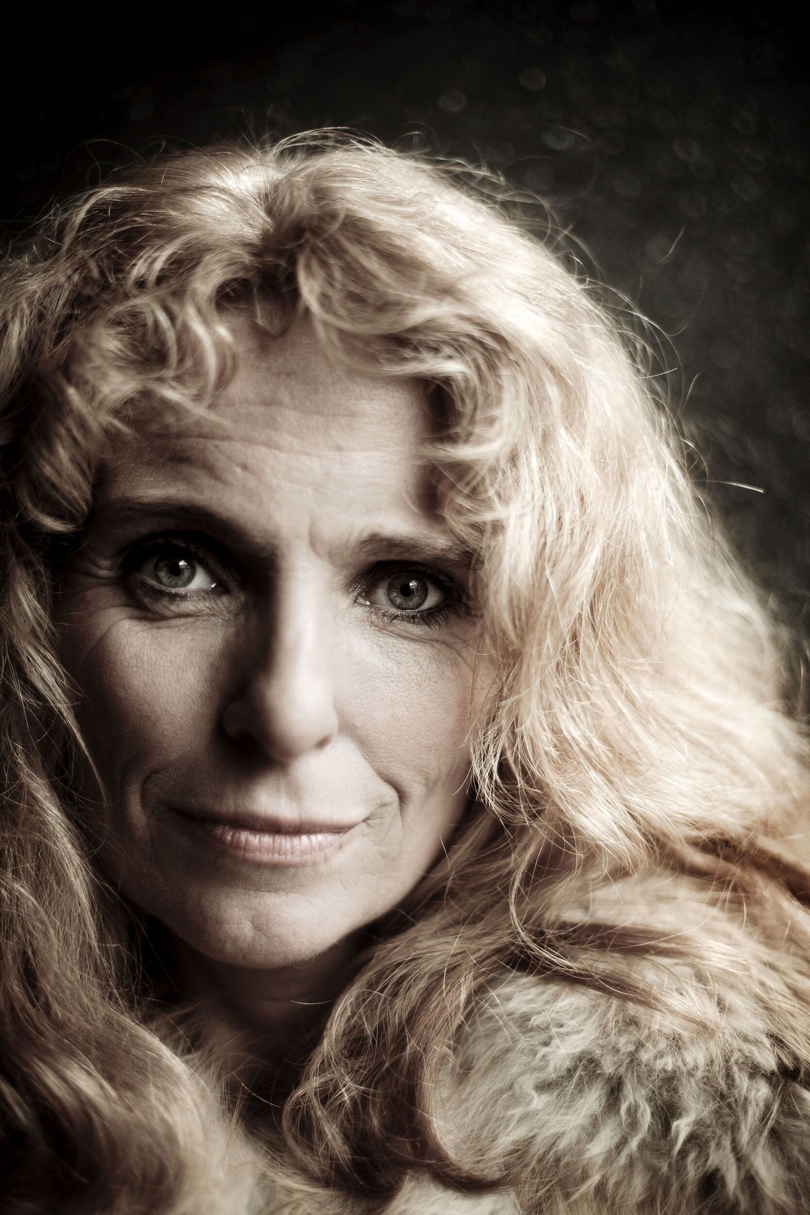 Nanna fik al den succes, en popstjerne kan drømme om. Men hun gik ned på det, fordi hun efter eget udsagn ikke havde nogen professionel maske at gemme sig bag.