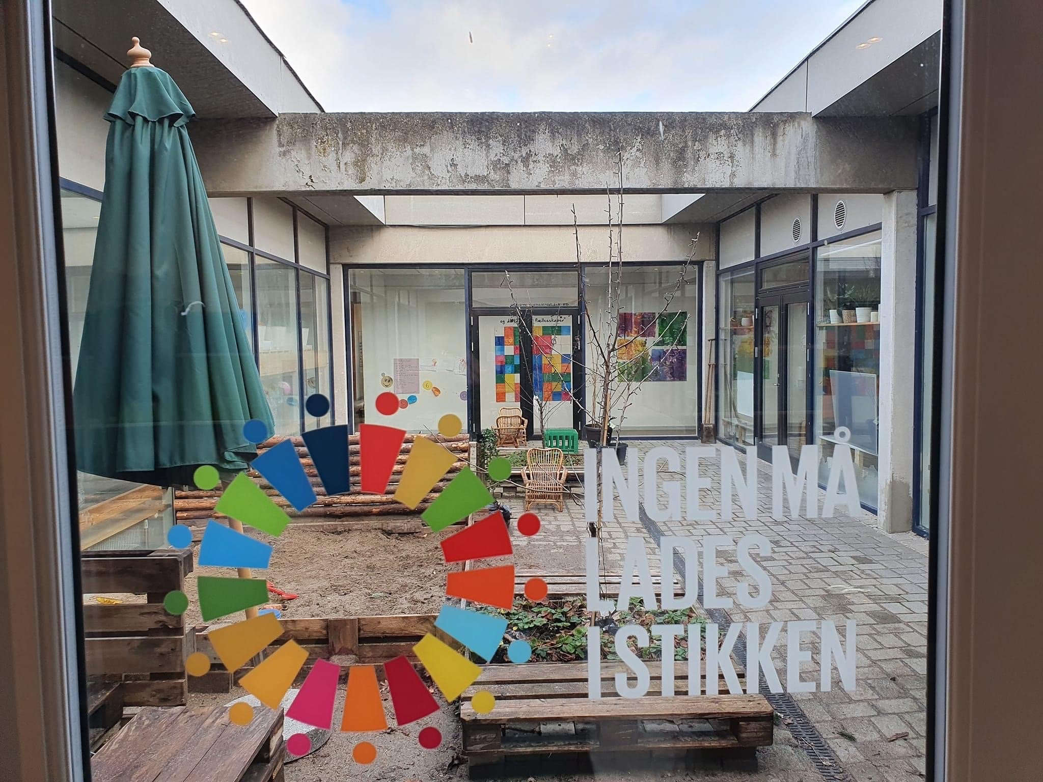 -  Vi står på bagkanten af gamle beslutninger, hvor man har lukket institutioner og nu nærmest ikke råd til en ny eller plads til flere børn. Suk, lyder det fra SFs Louise Zabel. Foto: Privat