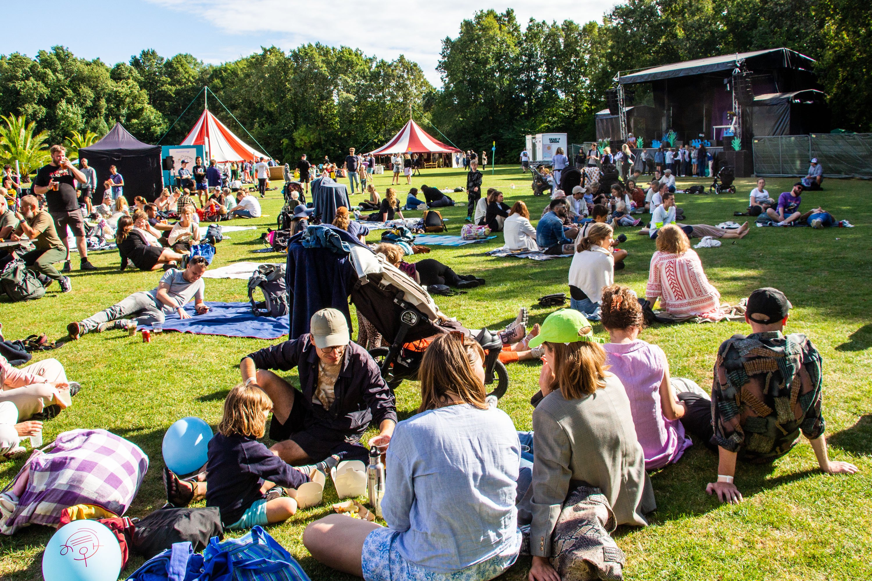 Der er musik og events hele dagen igennem på Badesøens område. Arkivfoto: Finn Due Larsen