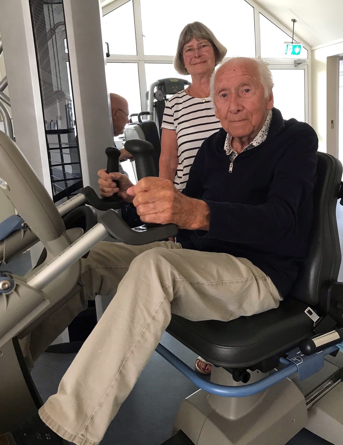 89-årige Henning Nielsen fra Svenstrup er blevet bidt af træning, og er blevet markant bedre gående. PR-foto: Slagelse Kommune