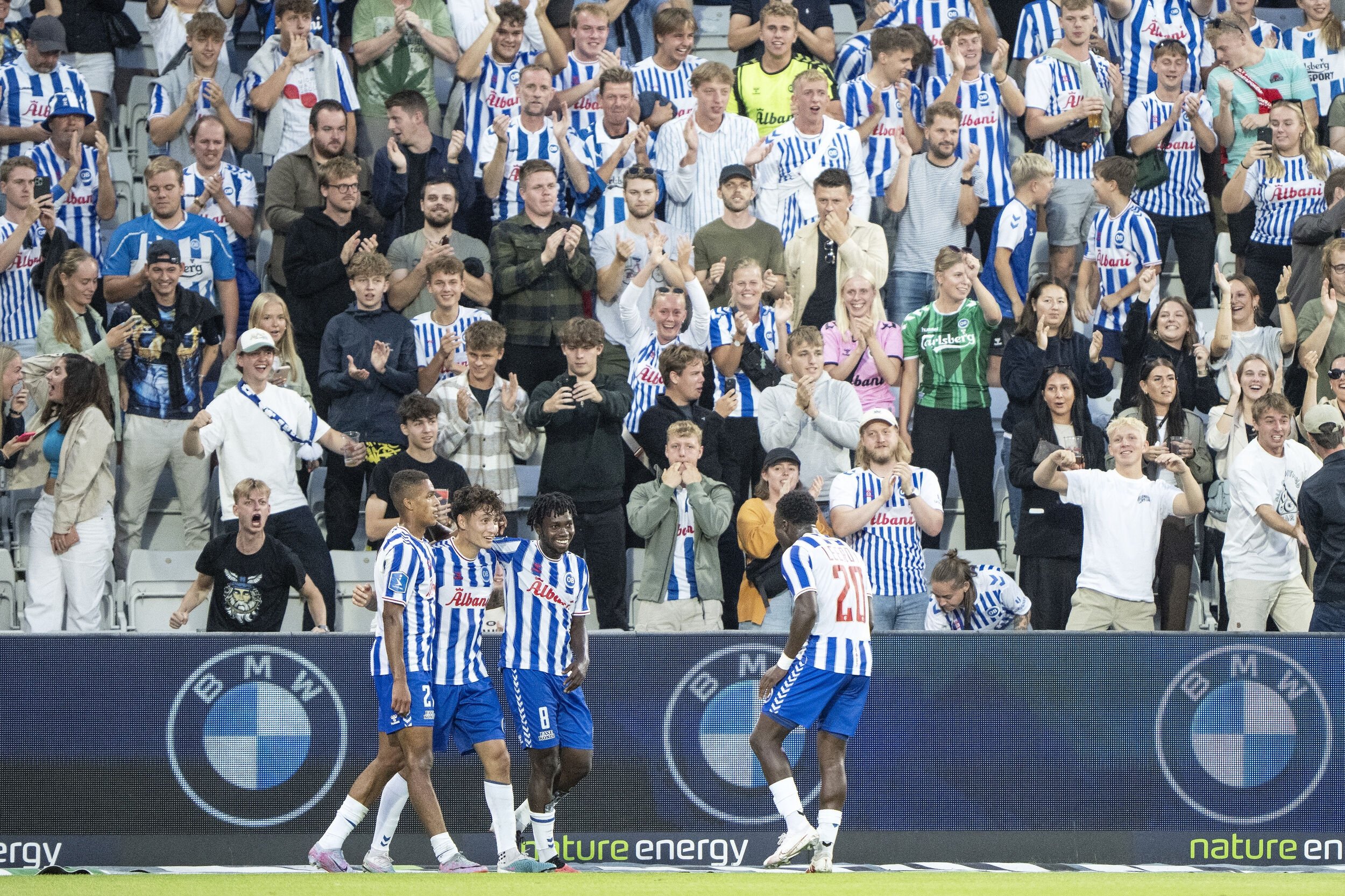 Det endte 1-1 i Odense, men der var chancer til mere i opgøret mellem OB og AGF.