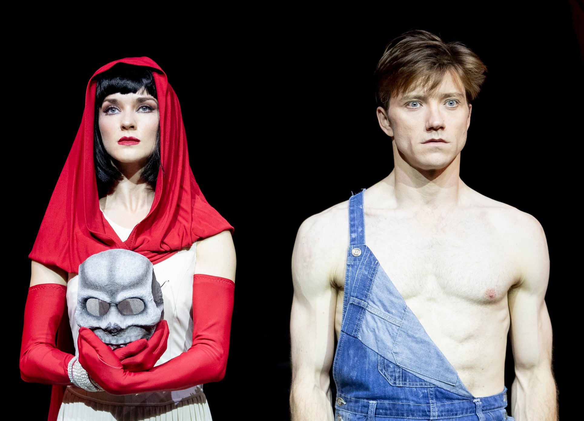 Cassandra Trenary og Alban Lendorf spiller de to roller i ’Le Jeune Homme et La Mort’. Foto: Christina Hauschildt