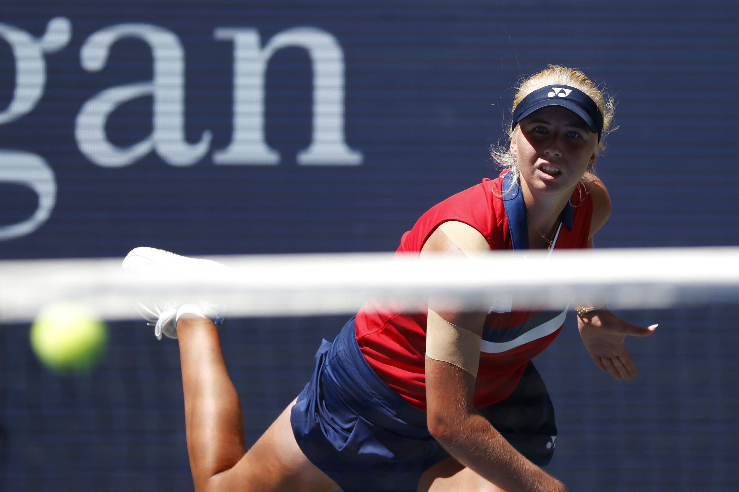 Clara Tauson bliver inden seniordebut ved Australian Open rost til skyerne på turneringens hjemmeside.