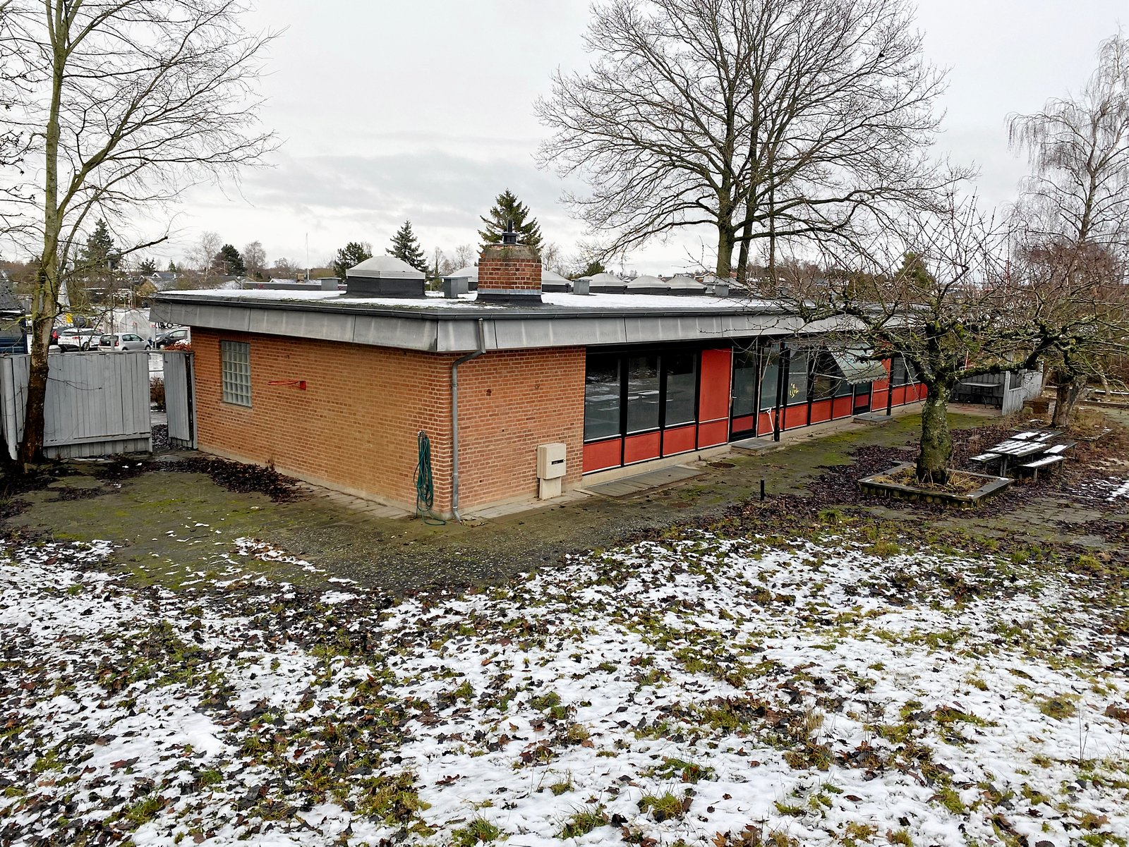 Den tidligere Gundsømagle Børnehave er blevet solgt, og der foregår samtaler med Roskilde Kommune og et kommende byggeri.