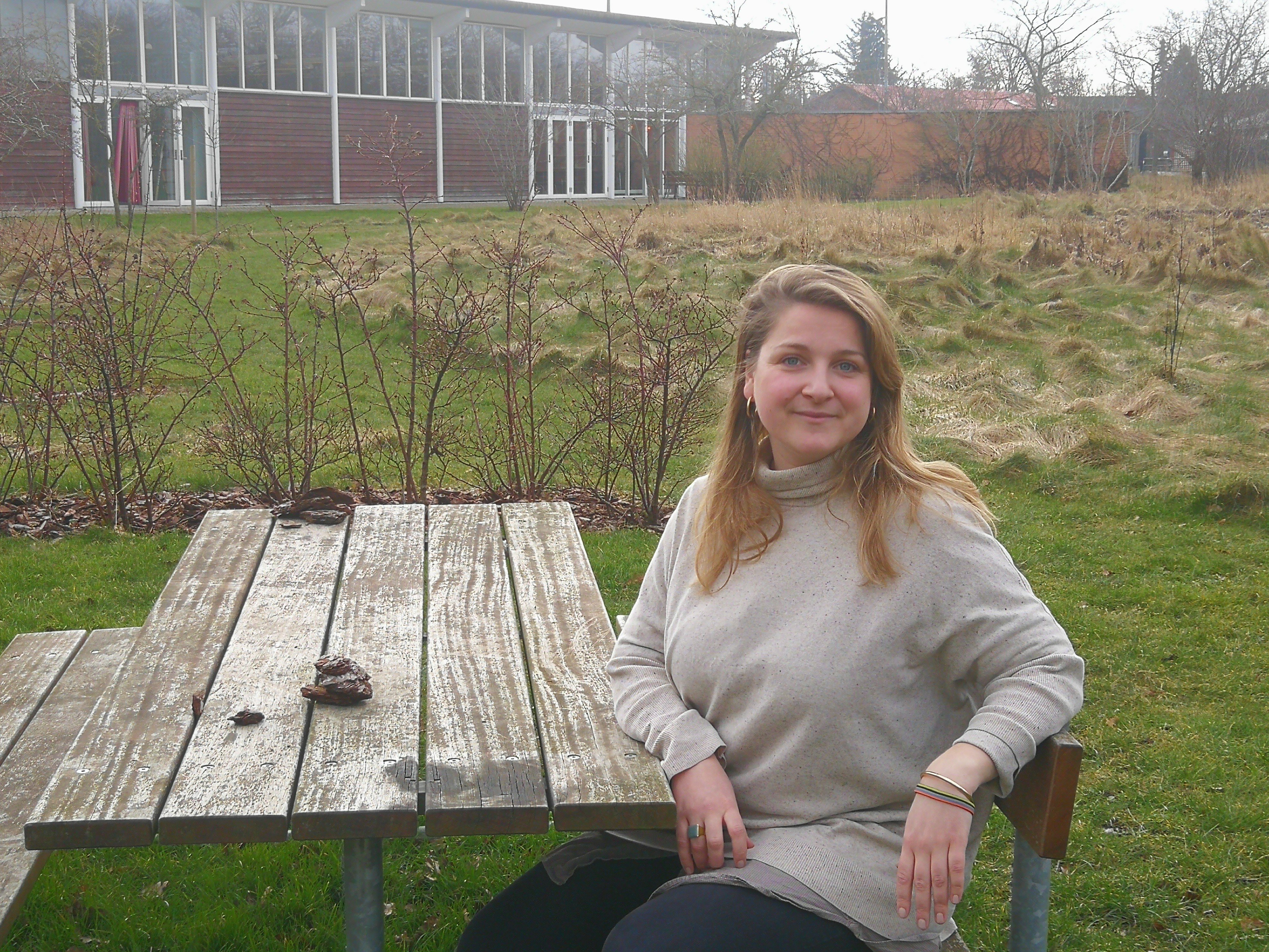 Sophie Ullerup er projektkoordinator og skal hjælpe Islev Bibliotek med at blive medborgerhus. Foto: Heidi Engelund Friis