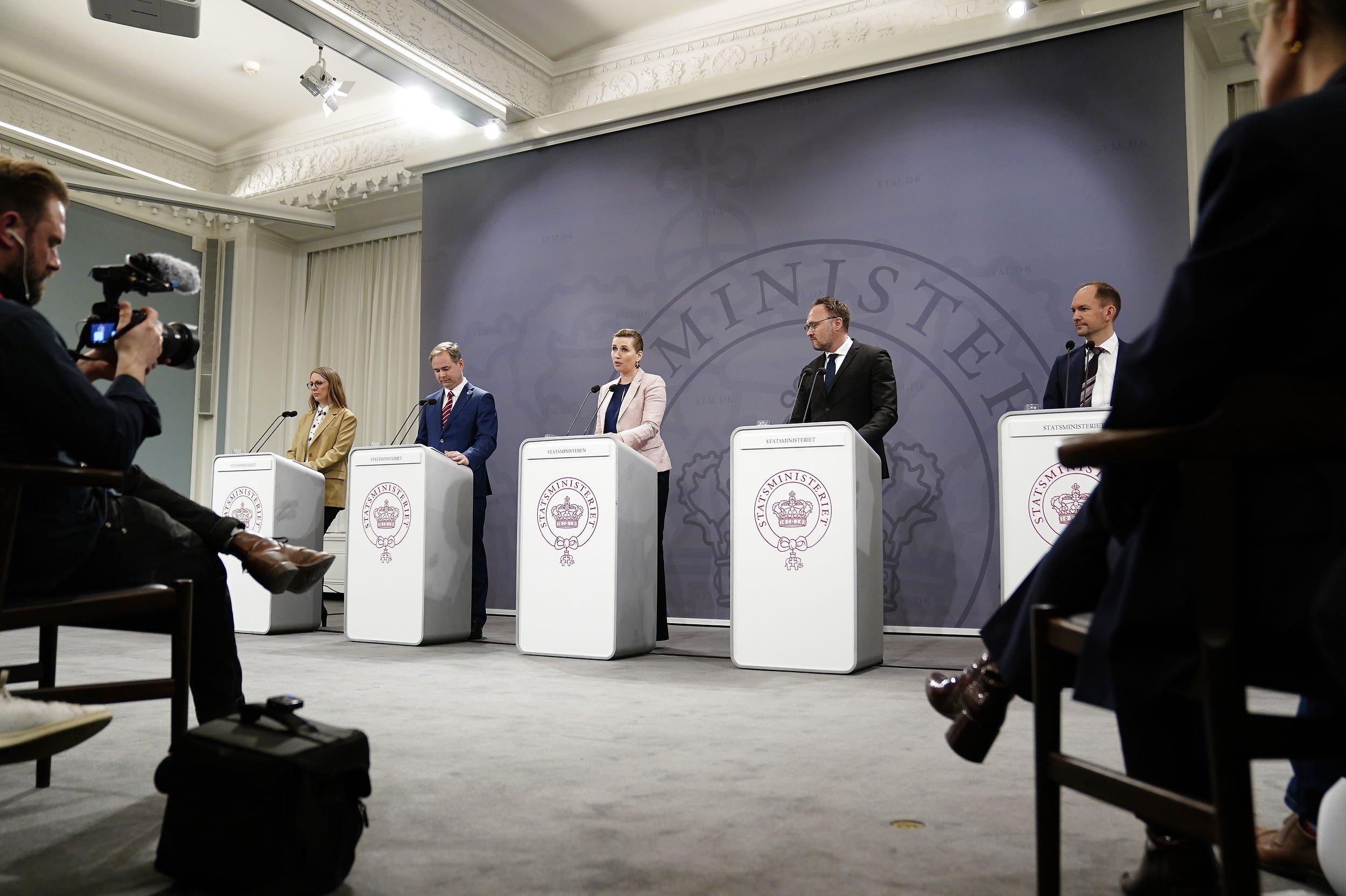 Danmark skal udvinde mere grøn strøm fra solceller og landvindmøller, fremgår det af regeringens reformudspil.
