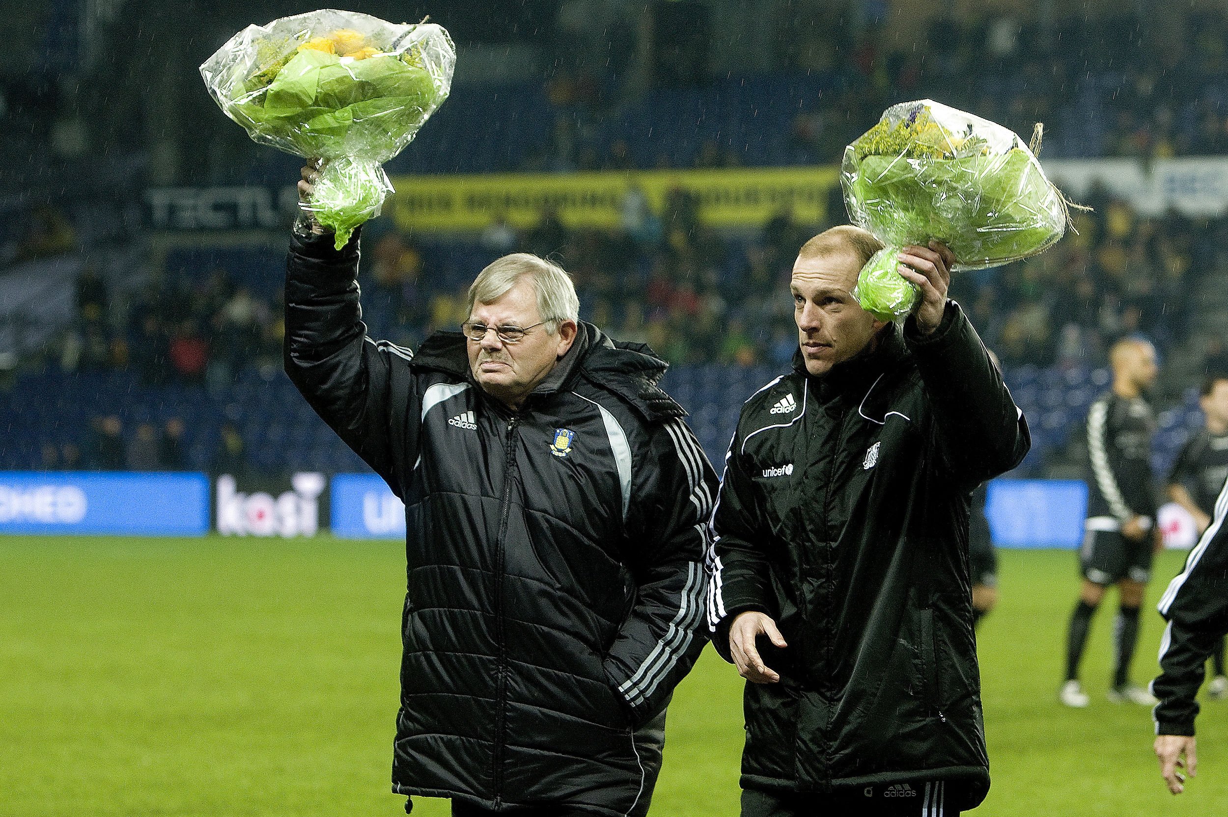 Var der bøvl i Brøndby, blev fodboldtræneren Tom Køhlert, der lørdag den 30. april fylder 75 år, ringet op. Han trådte altid til, men nød ikke opmærksomheden.