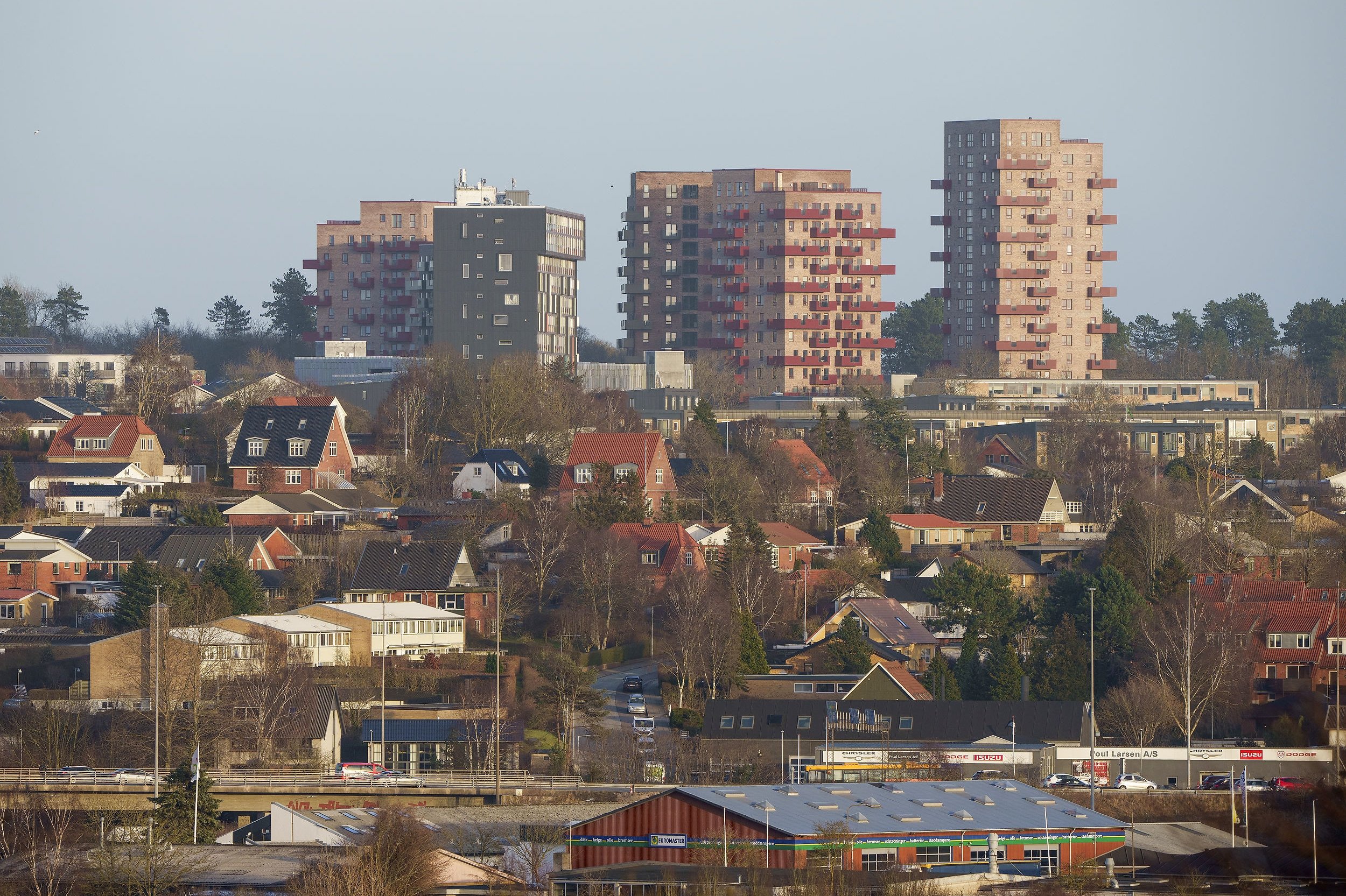 De største byer har haft held til at lokke endnu flere til, mens landbefolkningen skrumper.