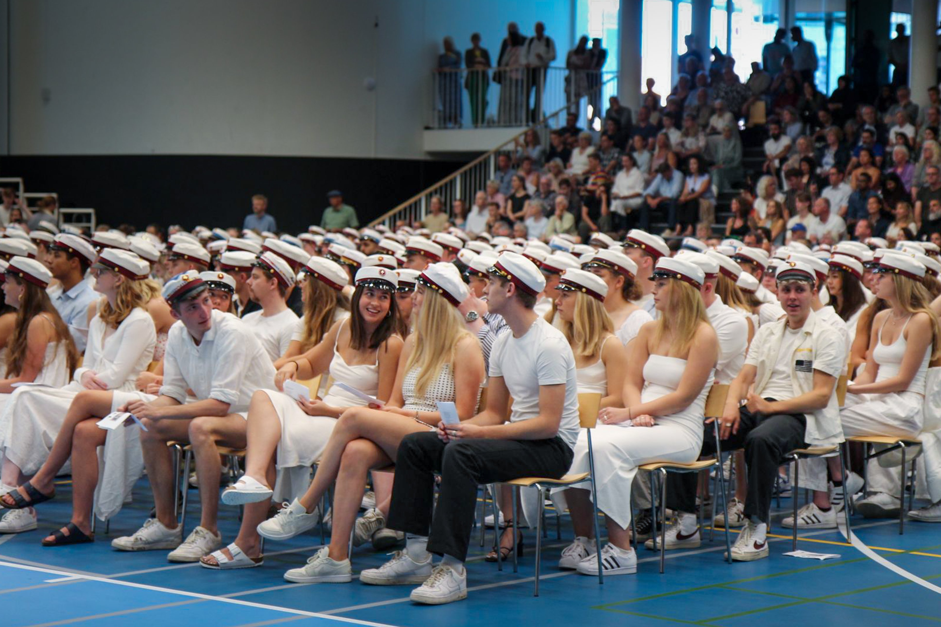 Frederiksborg Amts Avis og Rudersdal Avis giver dig her alle navnene på de unge, der i år fik hue på og blev færdige på Birkerød Gymnasium, HF, IB og kostskole: