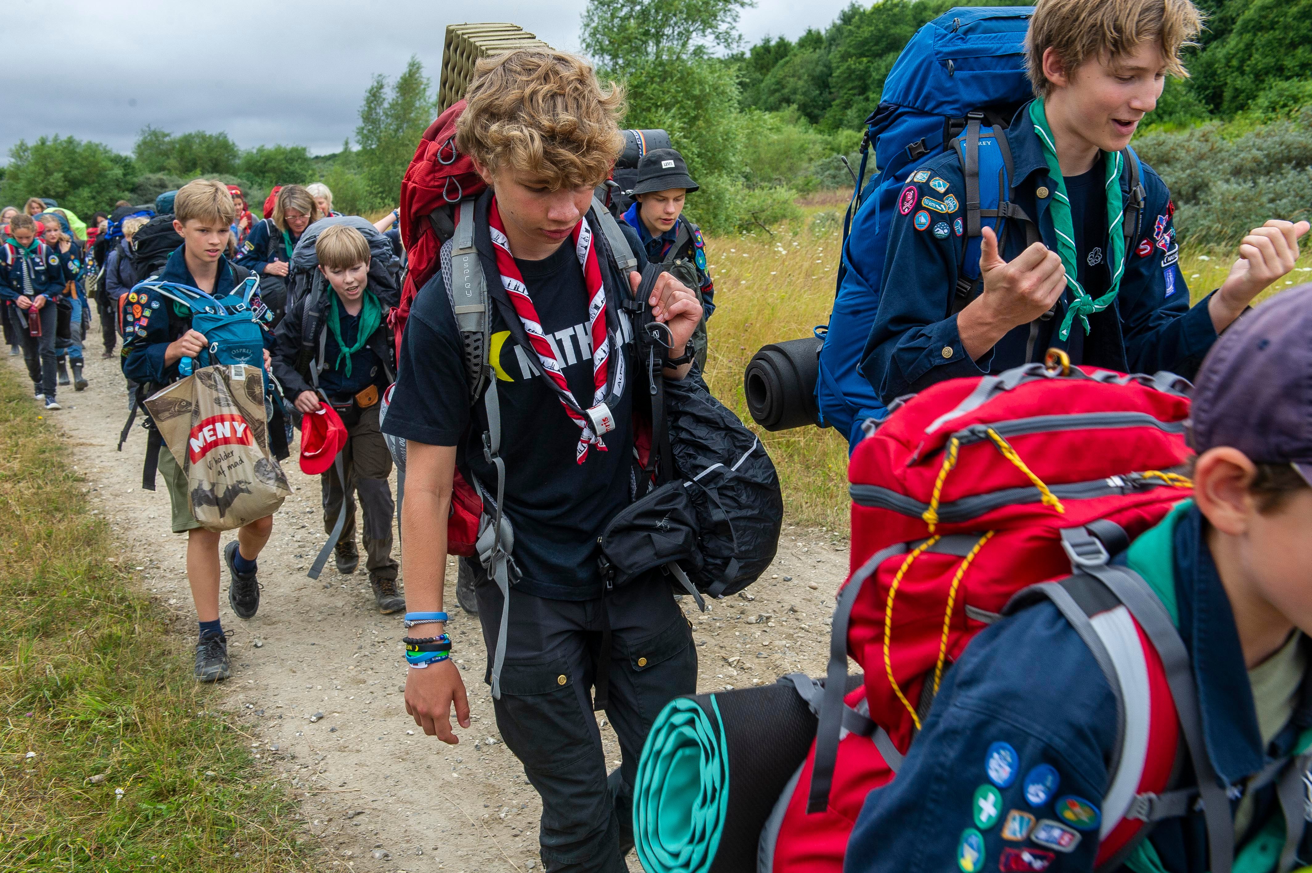 Spejdere i tusindvis vil i en uge af sommeren bo i naturområdet Hedeland. Det vil påvirke trafikforholdene, særligt på ankomst og afrejsedagene.