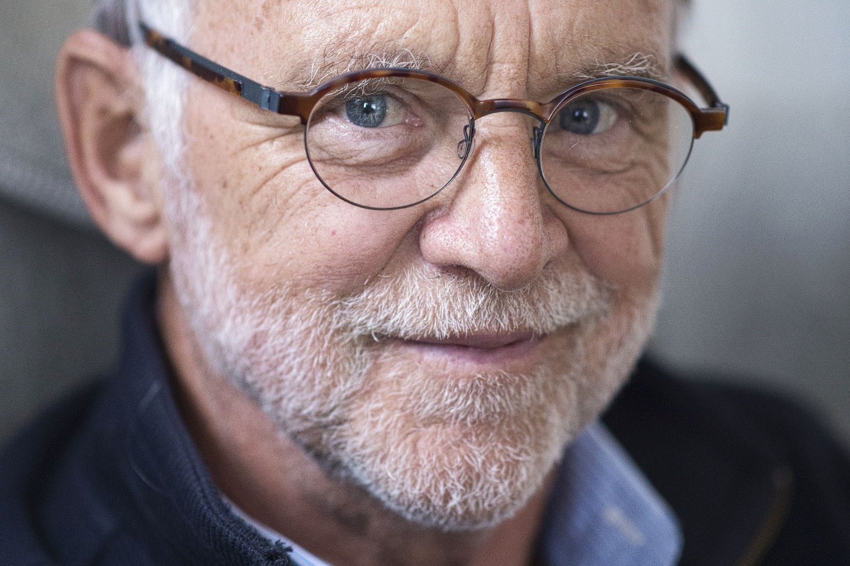Han var ankermand på alt fra lørdagsunderholdning og nyheder til første udgave af "Sporløs". Journalist Hans-Georg Møller - kendt som Gorm - fylder 80 år.