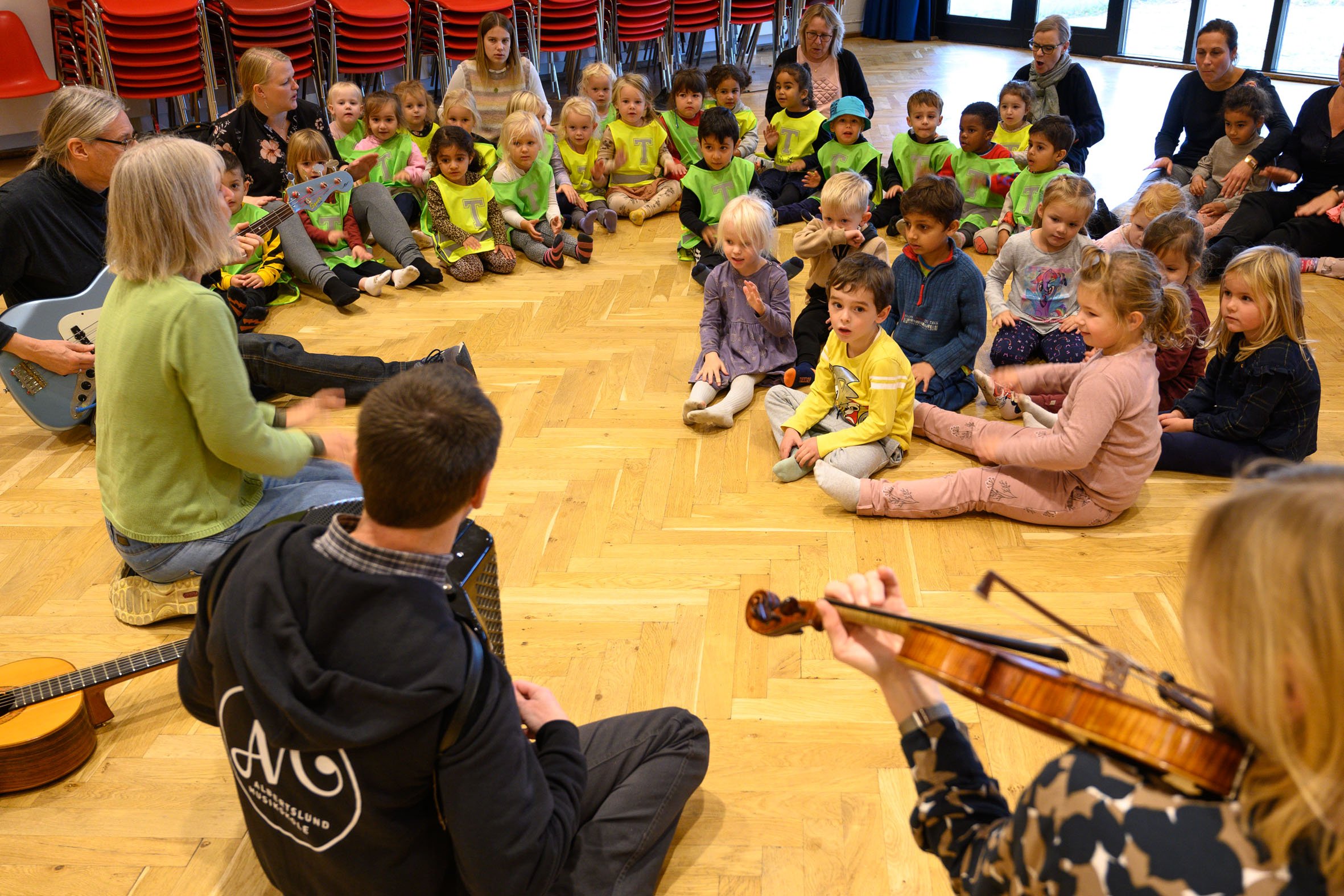 Albertslund Musikskole har i denne sæson haft ekstra fokus på at etablere området ”Trivsel i toner”. Billedet er fra en tidligere musikalsk legestue.