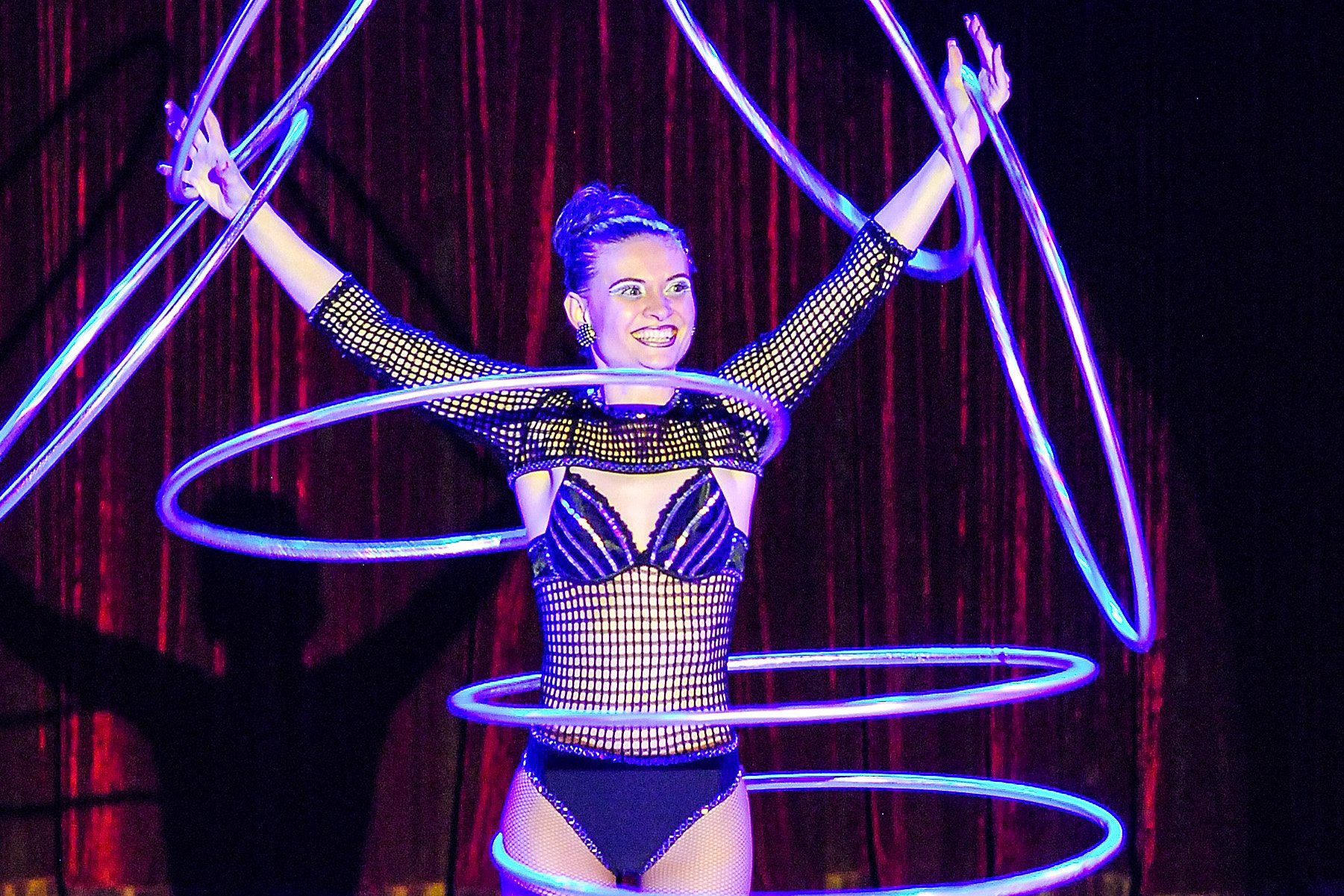 Den står på drillenisser og artister, når Cirkus Baldoni gæster hallen 6. december