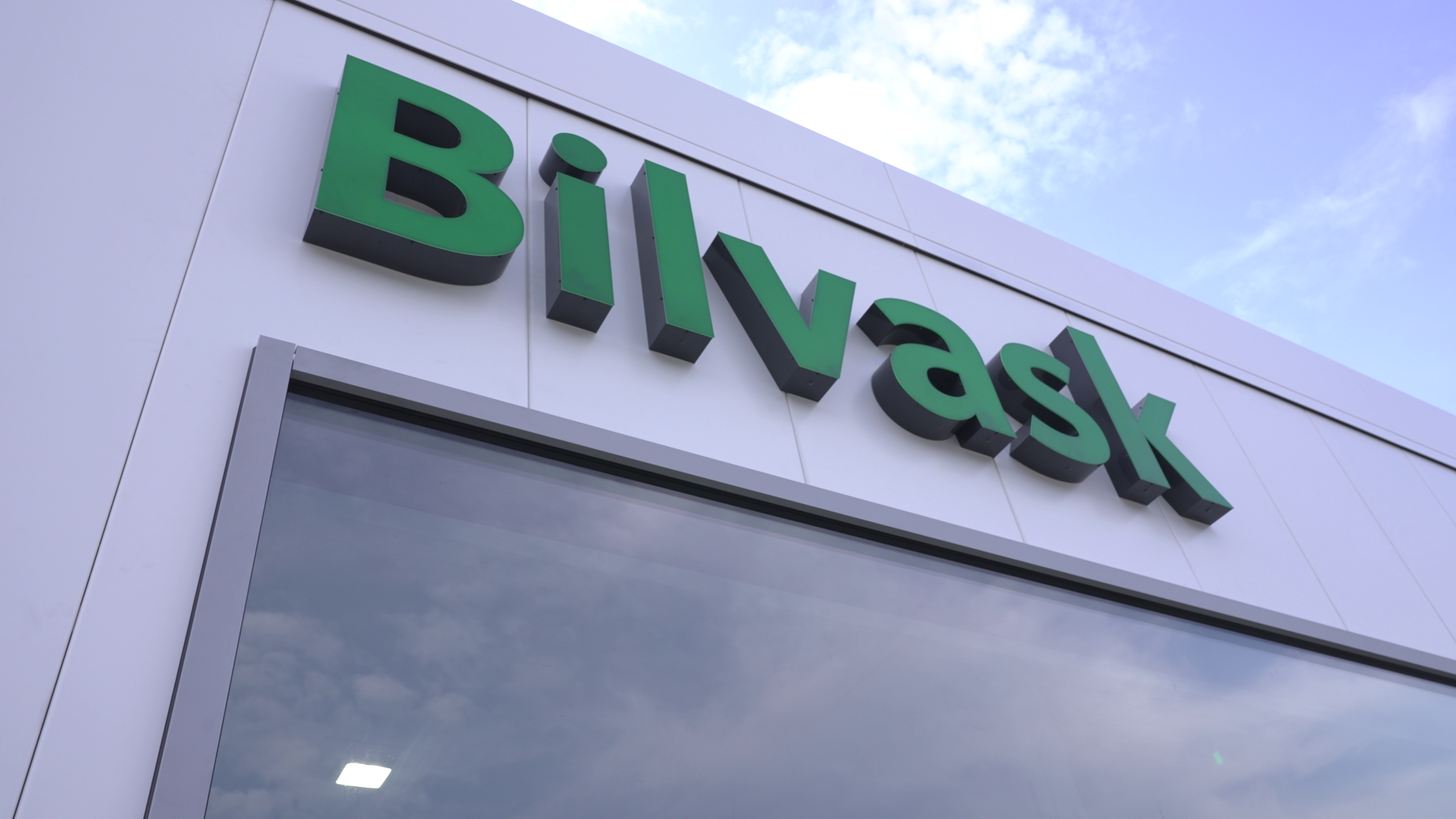 OK åbner en bilvask i Industrivej Vest. Pressefoto