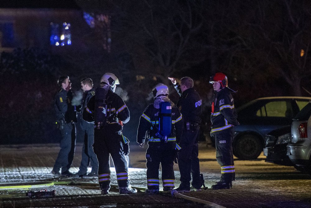 Større udrykning af brandvæsen og politi søndag aften på den københavnske vestegn.