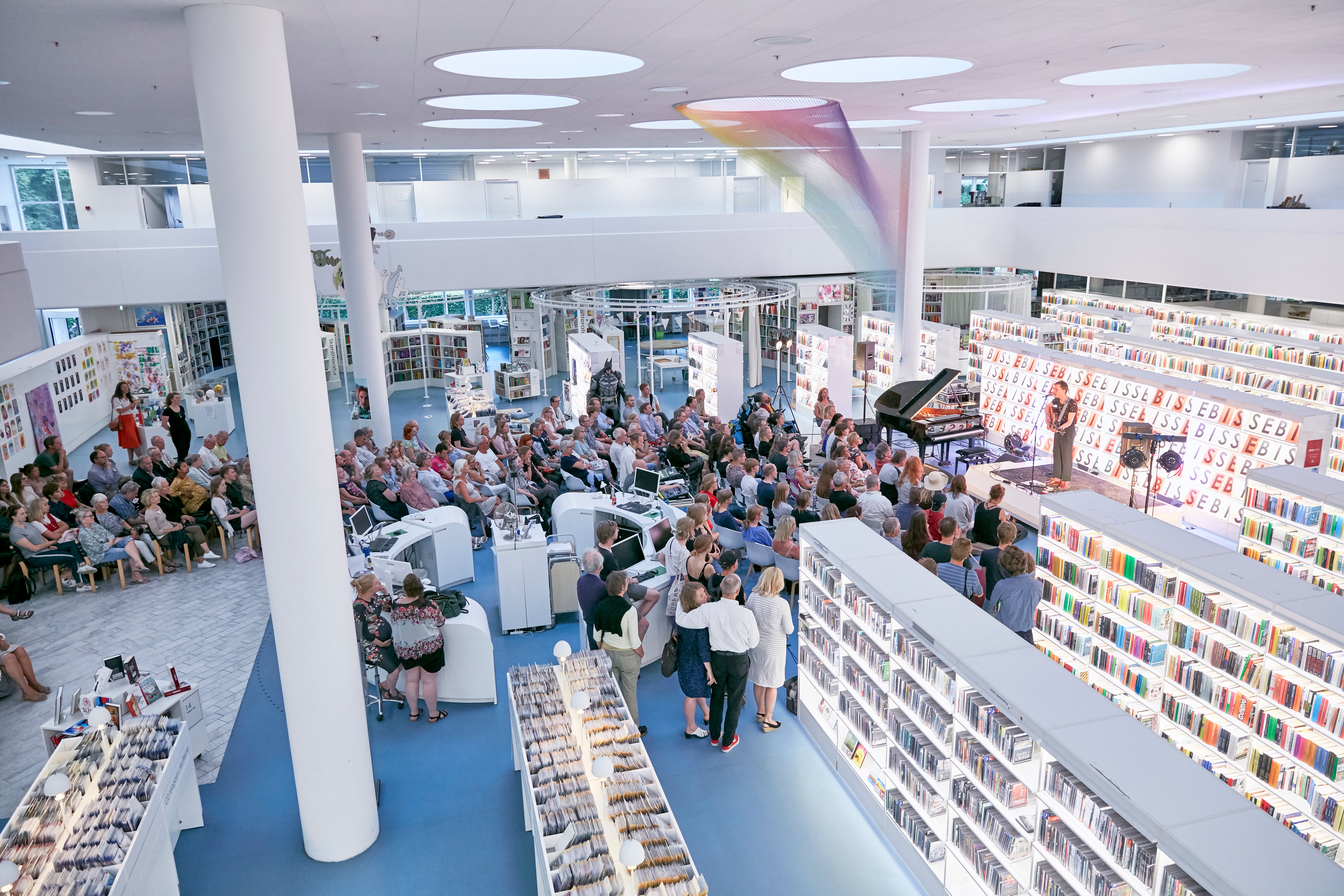 Gentofte Hovedbibliotek dannede fredag aften rammen for et usædvanligt tyveri.