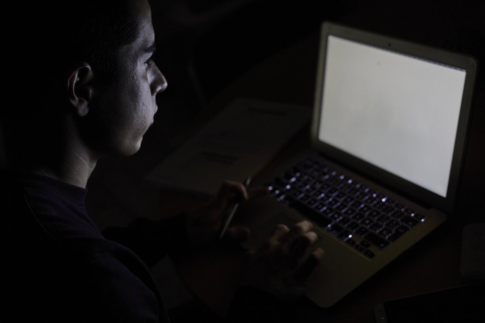 Pensionsselskab vil med tilbud om online hjælp fra læge eller psykolog undgå, at kunder får varige skader.
