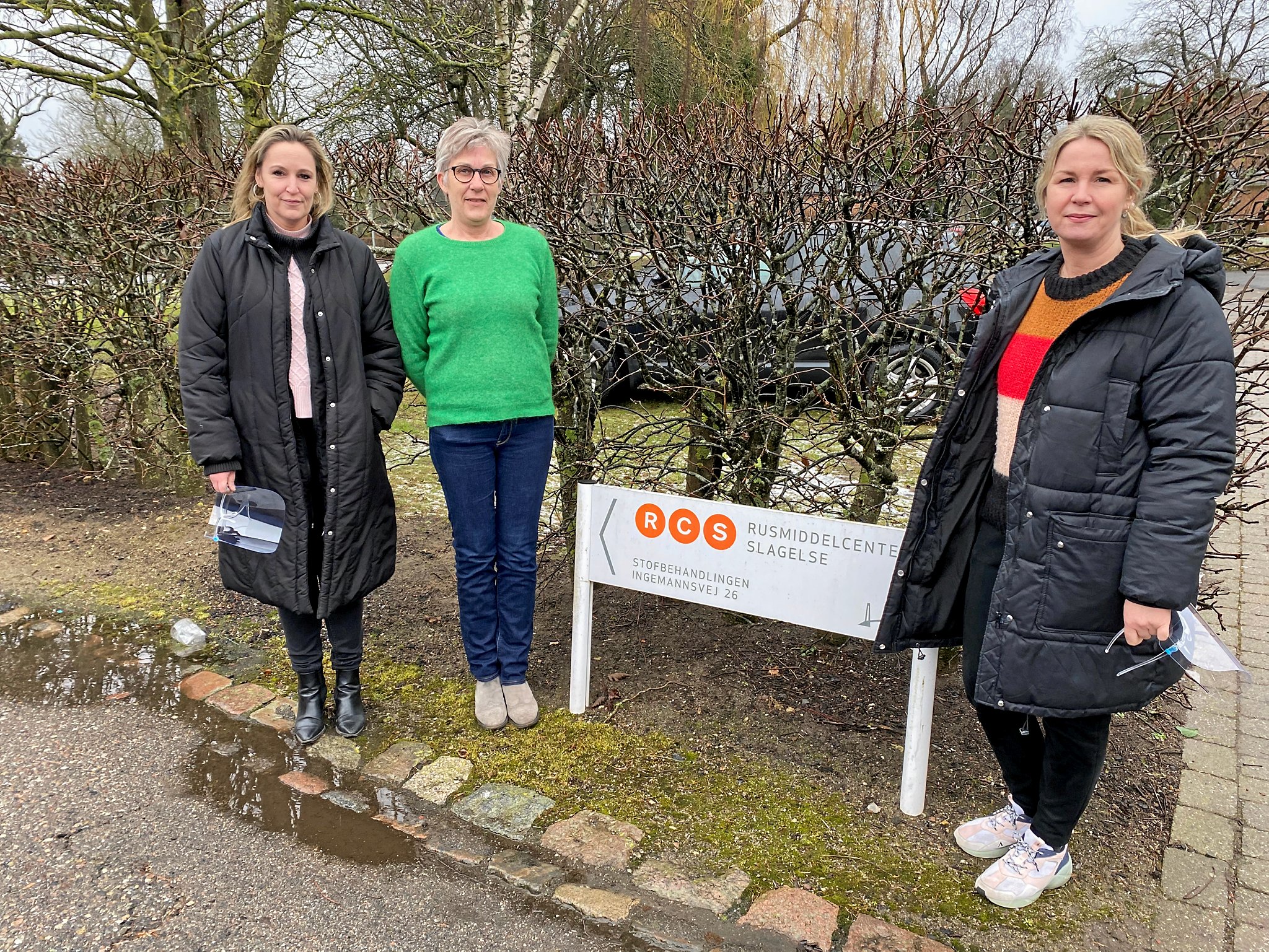 Rusmiddelcenter Slagelse forsøger nu at række ud til misbrugere og deres nærmeste ved at give mulighed for gratis anonym rådgivning forskellige steder i kommunen. Første sted bliver i Dalmose i Atkærcentret.