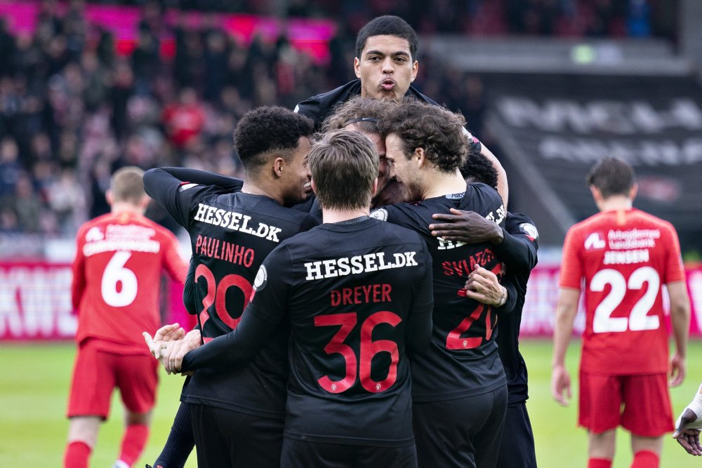 FC Midtjyllands spillere nægter at kalde mesterskabet sikkert, selv om det skulle blive til en sejr over den direkte konkurrent, Brøndby, i den kommende runde.