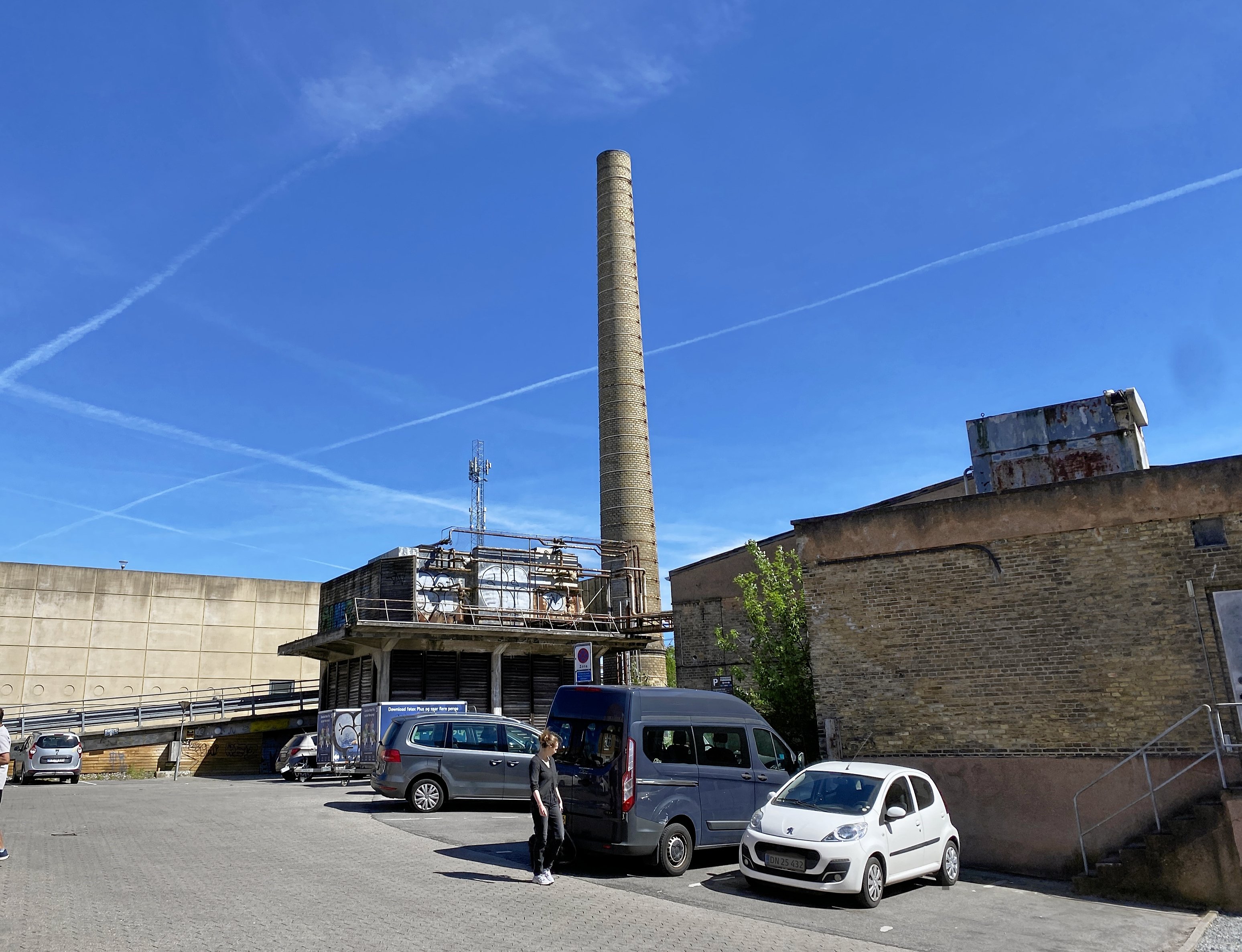 Kedelcentralen, som Insp vil lave til et elektronisk musikhus, får ingen p-pladser til besøgende.