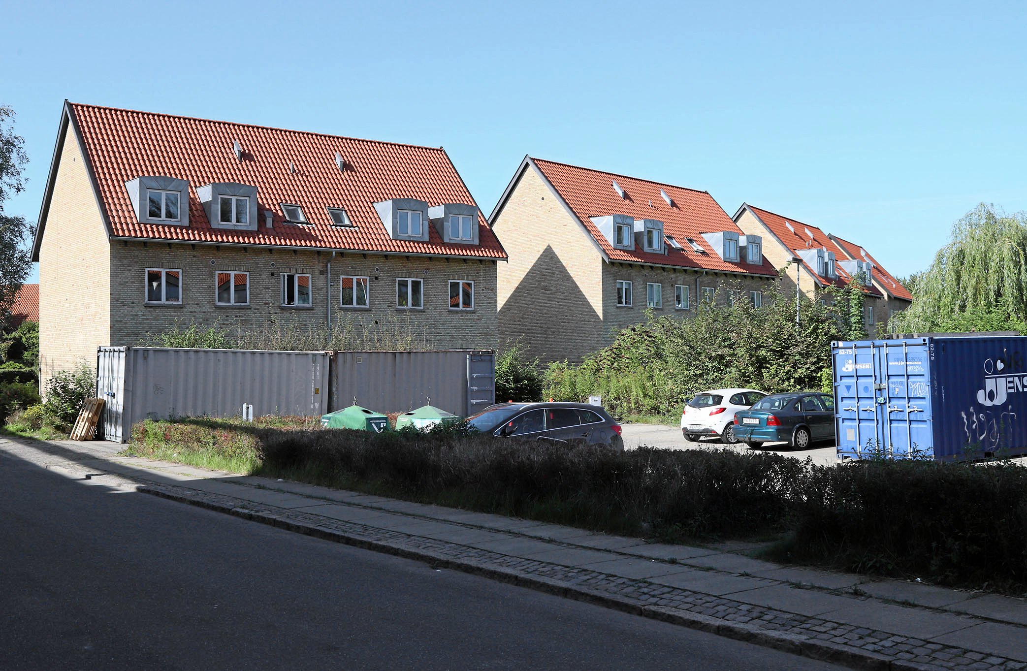 Frustration i Horsevænget efter Hillerød Kommune har solgt størstedelen af lejlighederne.