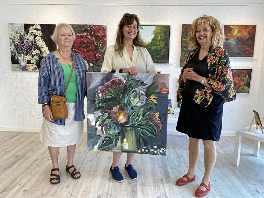 Solsikkens malerier er populære – Sjællandske Nyheder