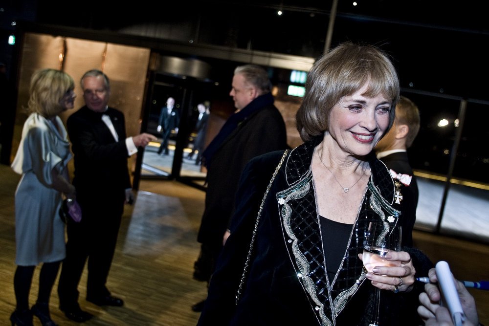 Skuespiller Malene Schwartz har prøvet meget både professionelt og privat. Rollen som teaterdirektør er hun mest stolt af. Den 10. august fylder hun 85 år.