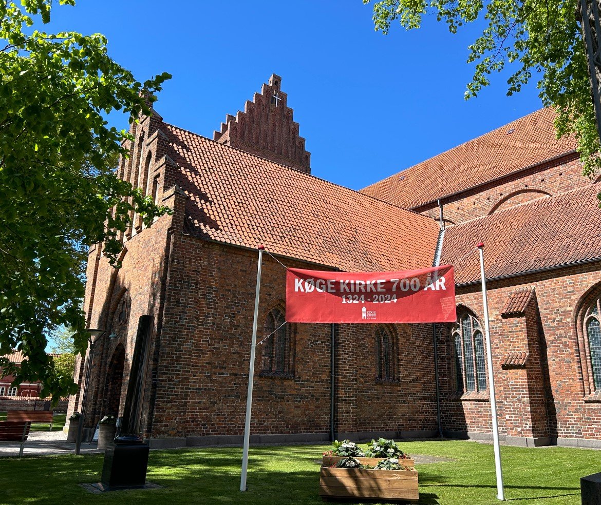 - Da jeg som sognepræst var blevet ansat ved kirken i nytåret 1996, blev jeg åndelig talt væltet omkuld over al den spændende historie, kirke og by rummer med kulturarv fra 1324, skriver forhenværende sognepræst i Køge Kirke, Susanne Fabritius de Tengnagel, i dette læserbrev. Foto: Anders Fallesen