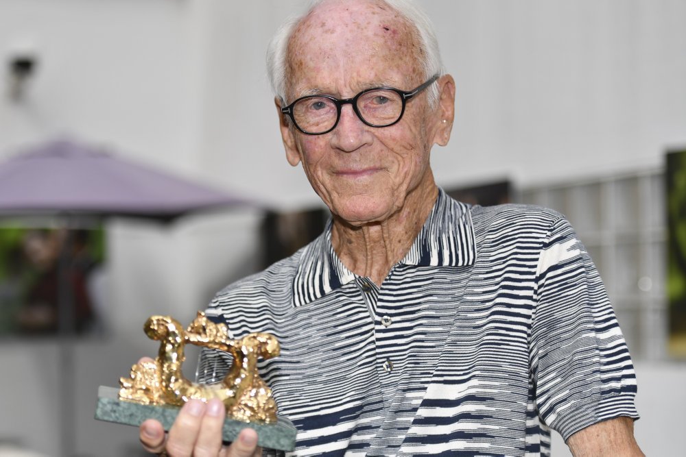 En af landets mest succesfulde komponister, Bent Fabricius-Bjerre, døde 28. juli. Nu er han blevet bisat.