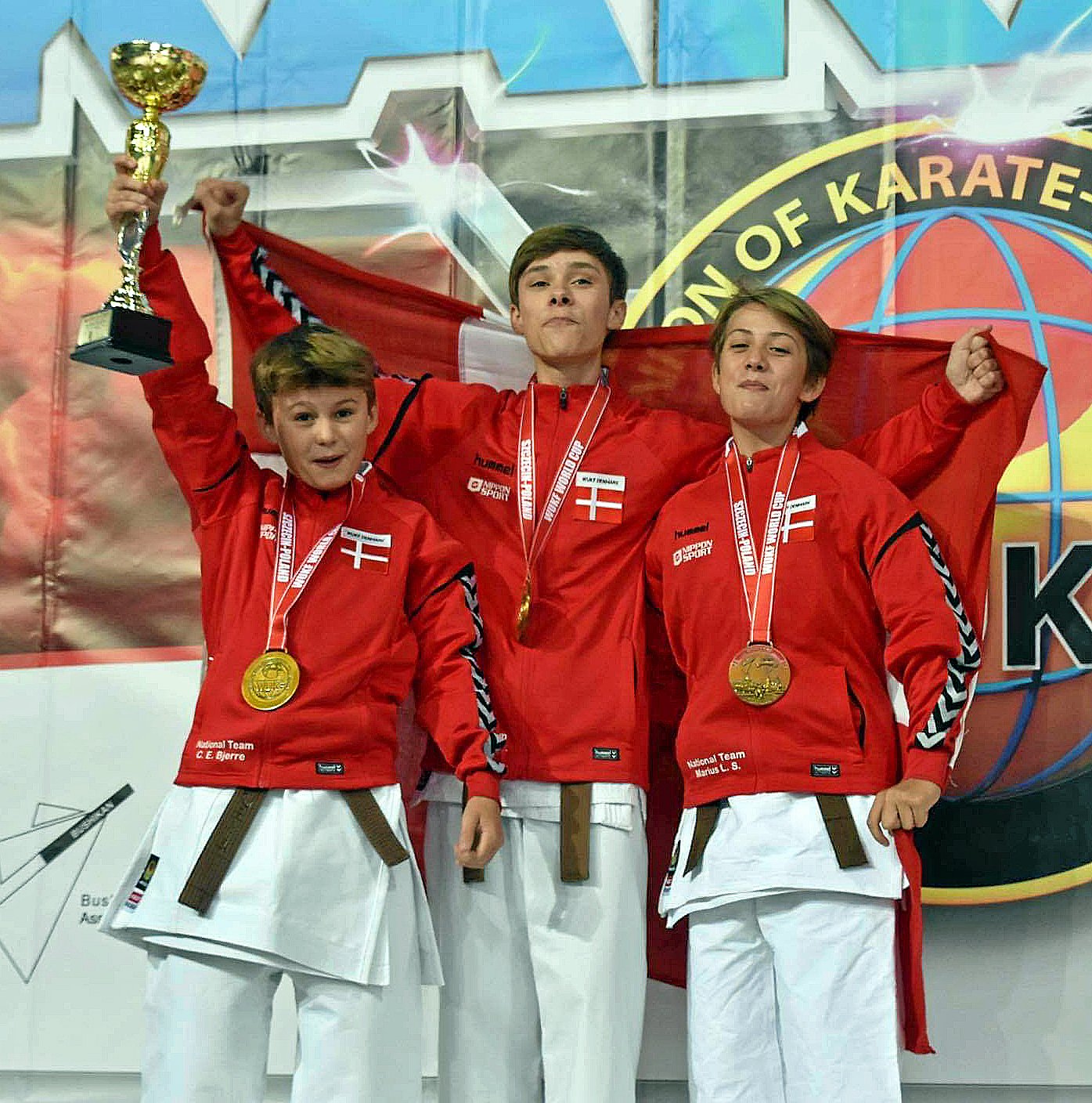 Den lokale karateklub hev adskillige medaljer hjem til World Cup