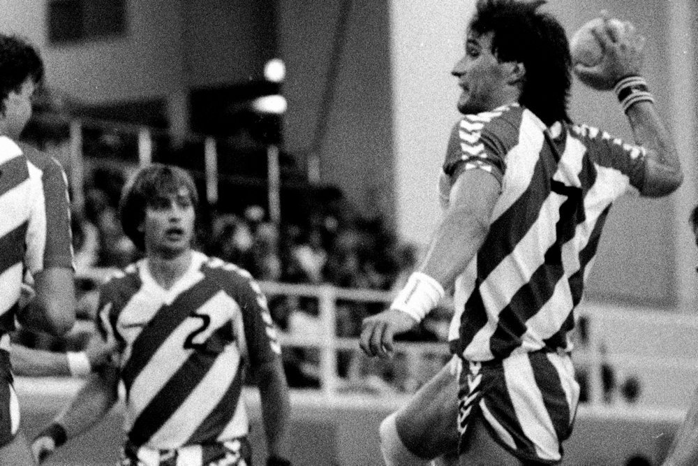 Jens Erik Roepstorff var i 1980'erne en af de bedste spillere i dansk håndbold. Siden har han haft succes i tøjbranchen. Onsdag den 5. august fylder han 60 år.