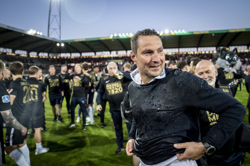 FC Midtjylland har været "sindssygt dominerende" i denne sæson, mener cheftræner Brian Priske.