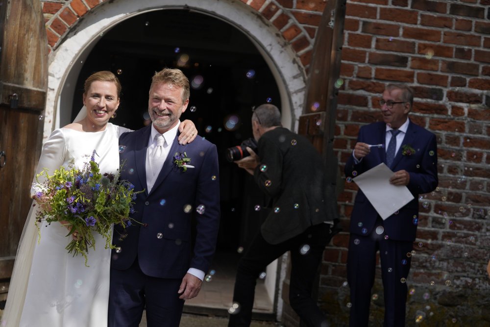 Møn danner ramme for statsministeren bryllup med filmfotograf Bo Tengberg onsdag.