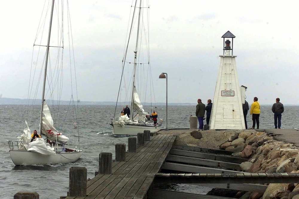 SF kræver øjeblikkeligt et midlertidigt stop for, at giftigt havneslam fyldt med tungmetaller dumpes i havet.