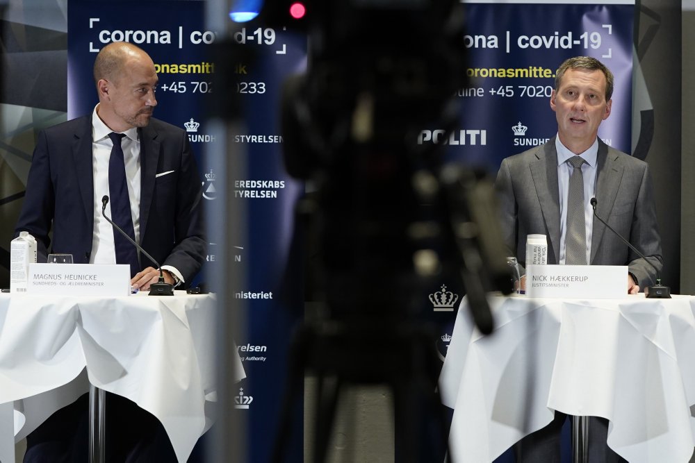 Den stigende smitte i Storkøbenhavn betyder, at bryllupper og konfirmationer bør lukke senest klokken 22.