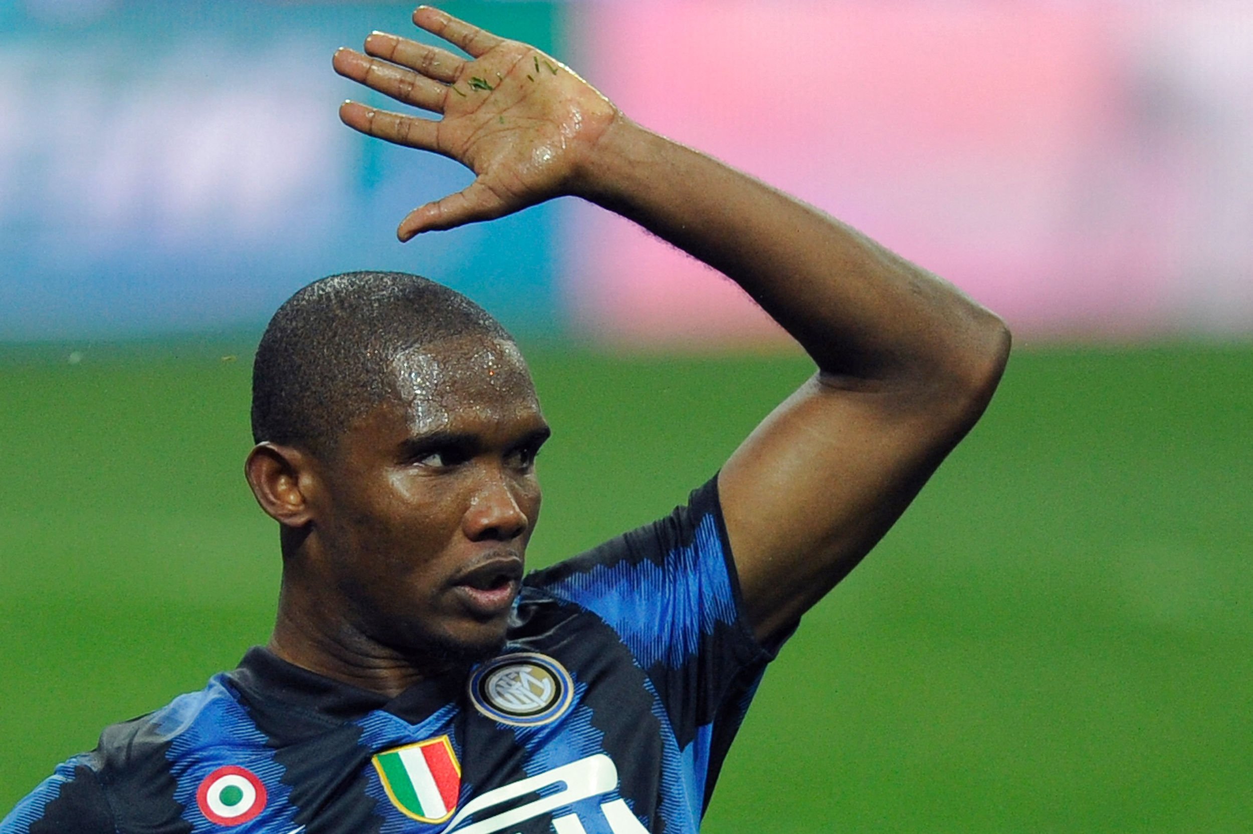 Den tidligere Barcelona-angriber Samuel Eto'o er blevet valgt som præsident for Camerouns fodboldforbund.