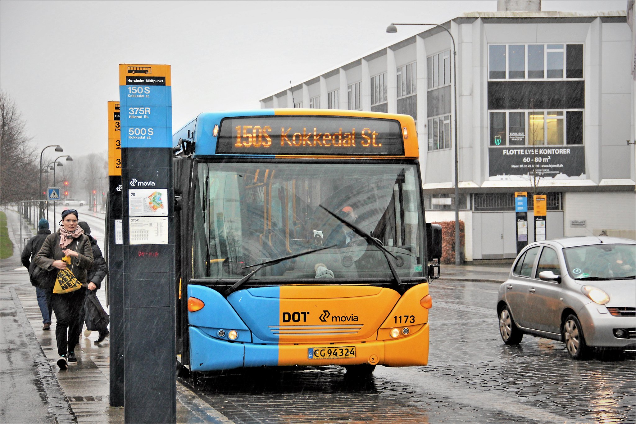 Buslinie 150S er et meget billigere alternativ end byggekaos og milliardudgift for at få letbanen til Hørsholm, mener læser.